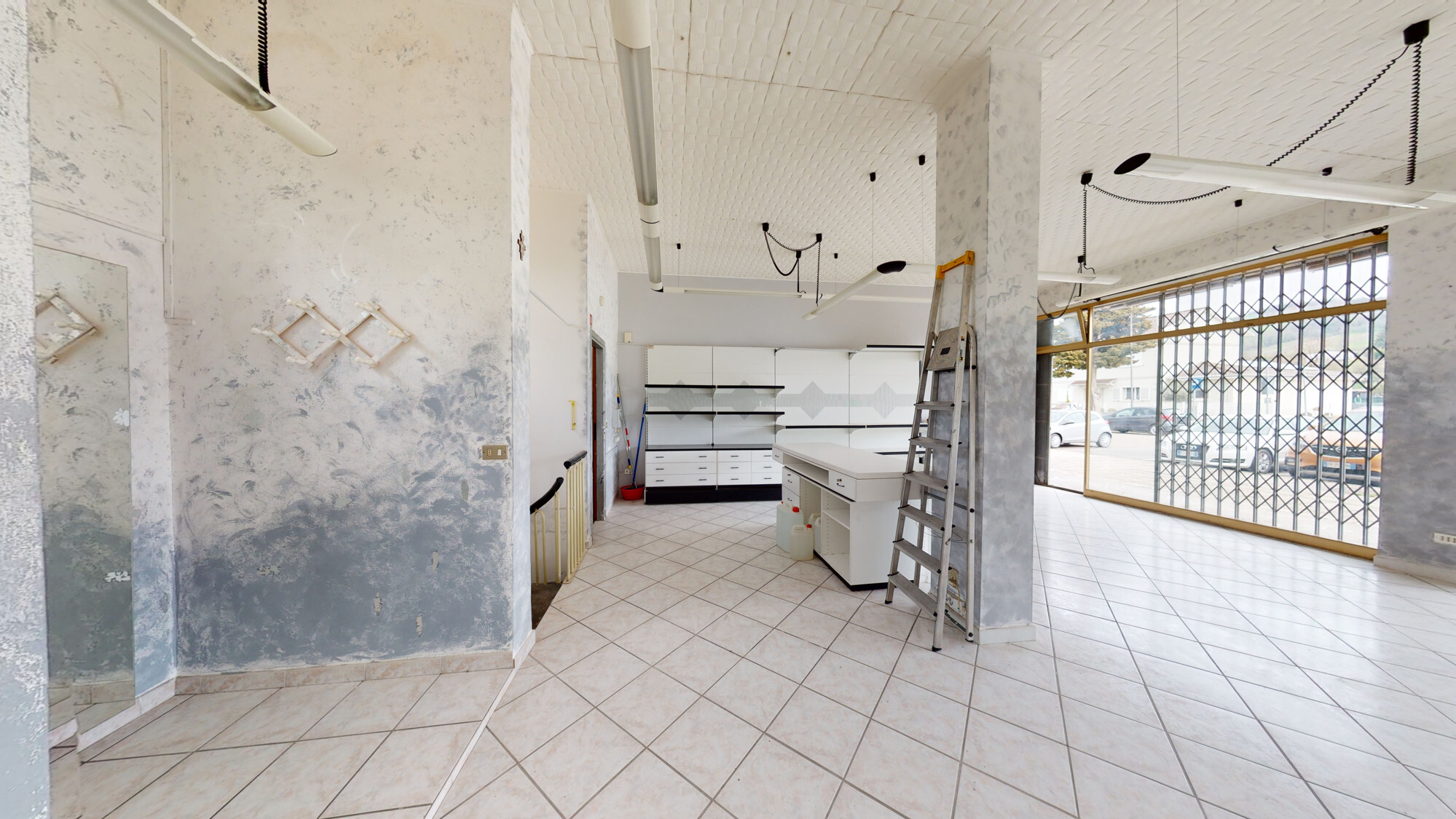 Negozio-Gualdo-02262022_123411