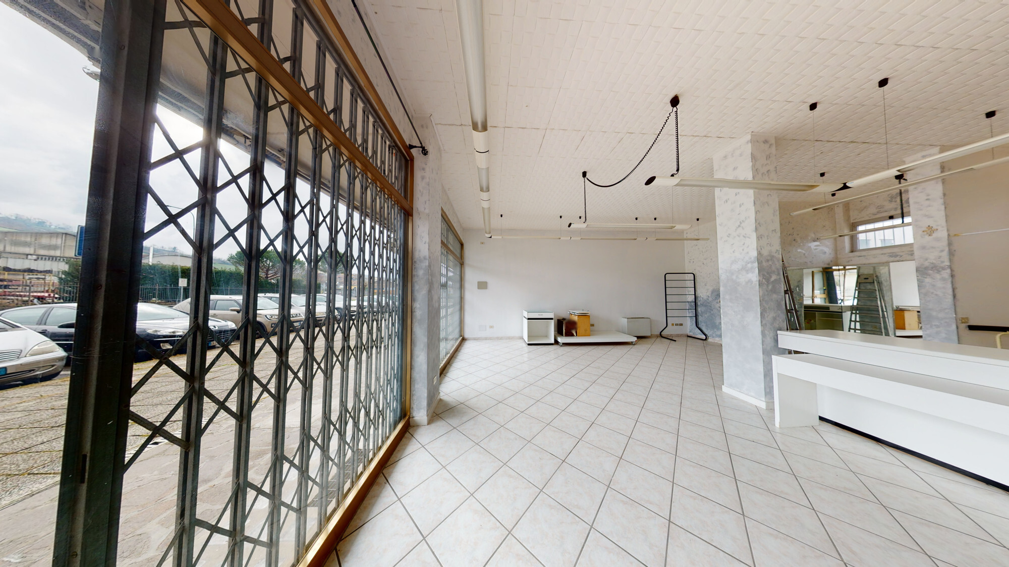 Negozio-Gualdo-02262022_123507