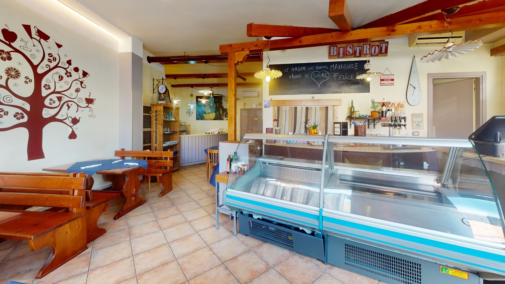 Attivita-Di-Ristorante-In-Vendita-Zona-2-Giugno-Living-Room
