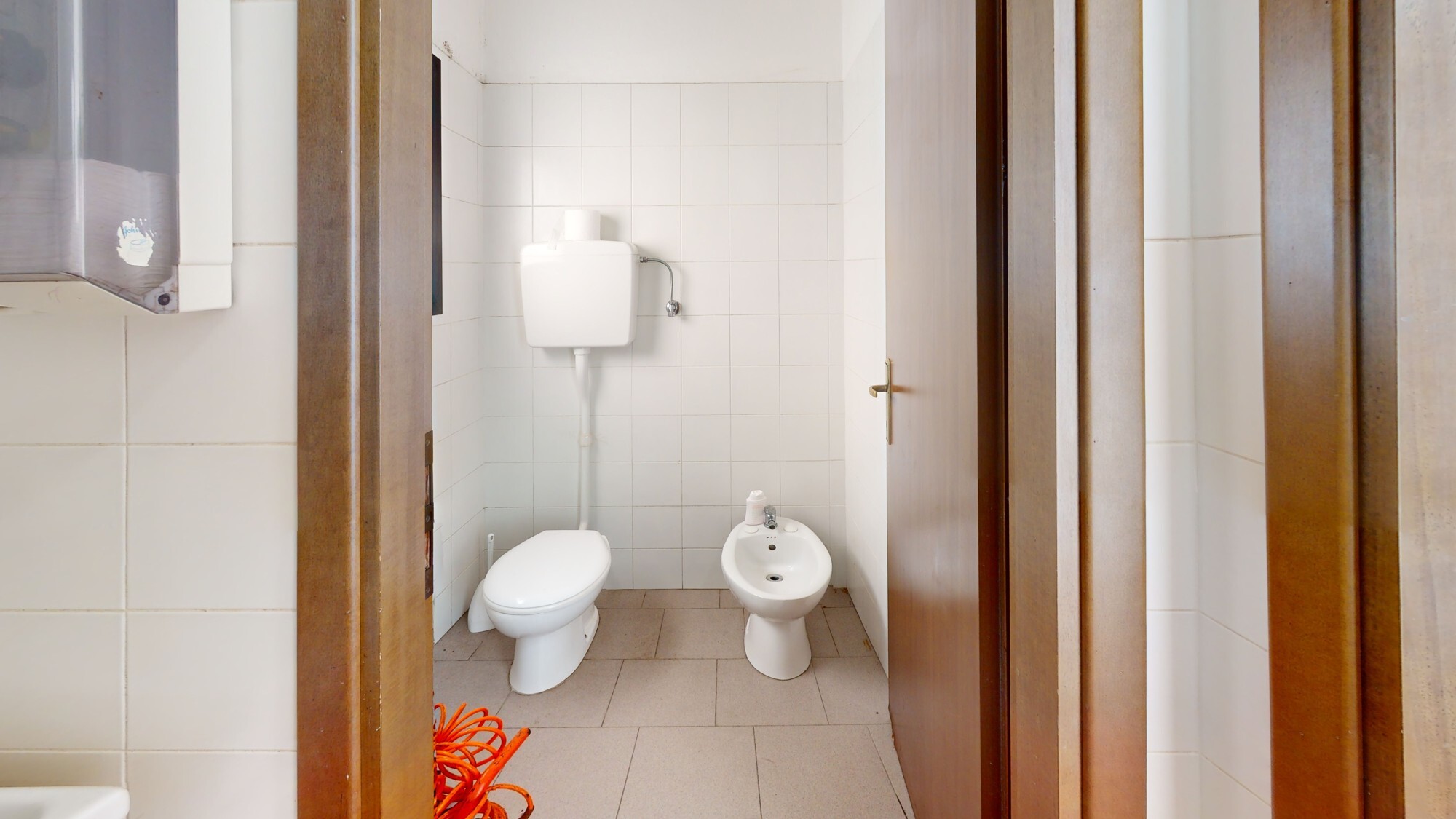 Attivita-Di-Ristorante-In-Vendita-Zona-2-Giugno-Bathroom(1)