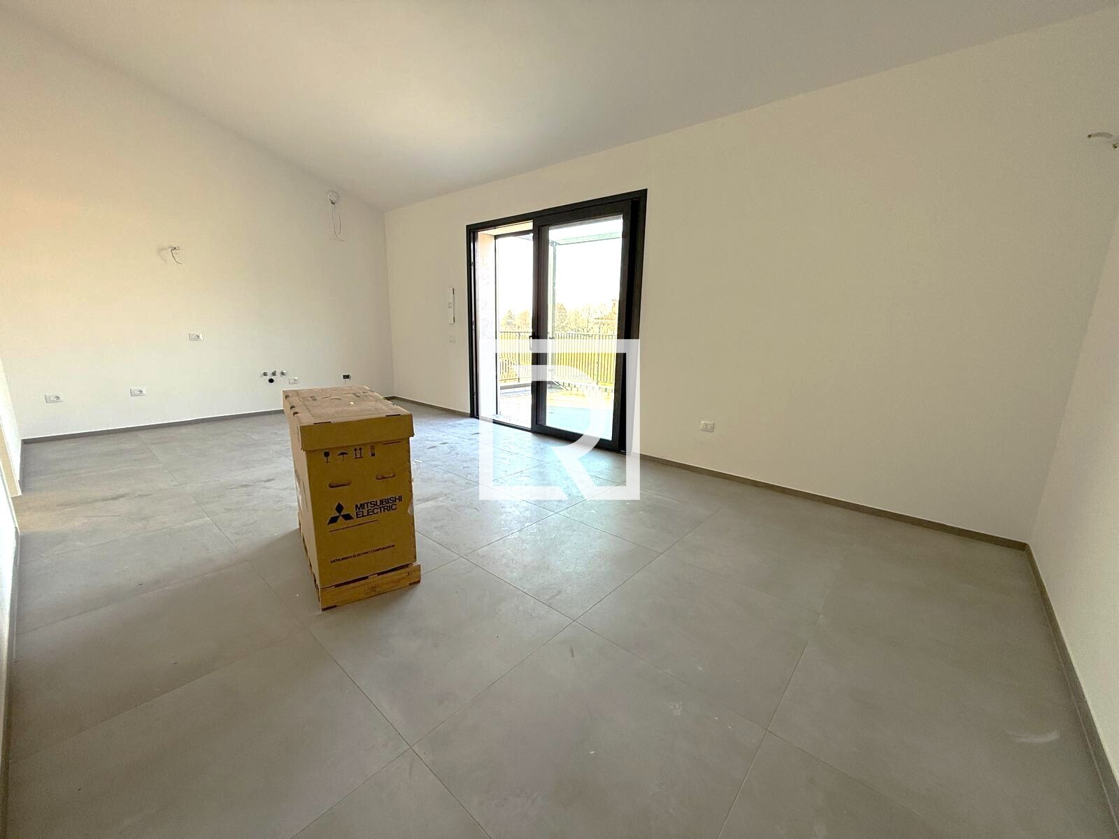 WhatsApp Image 2025-12-15 at 13.20.40 (5)