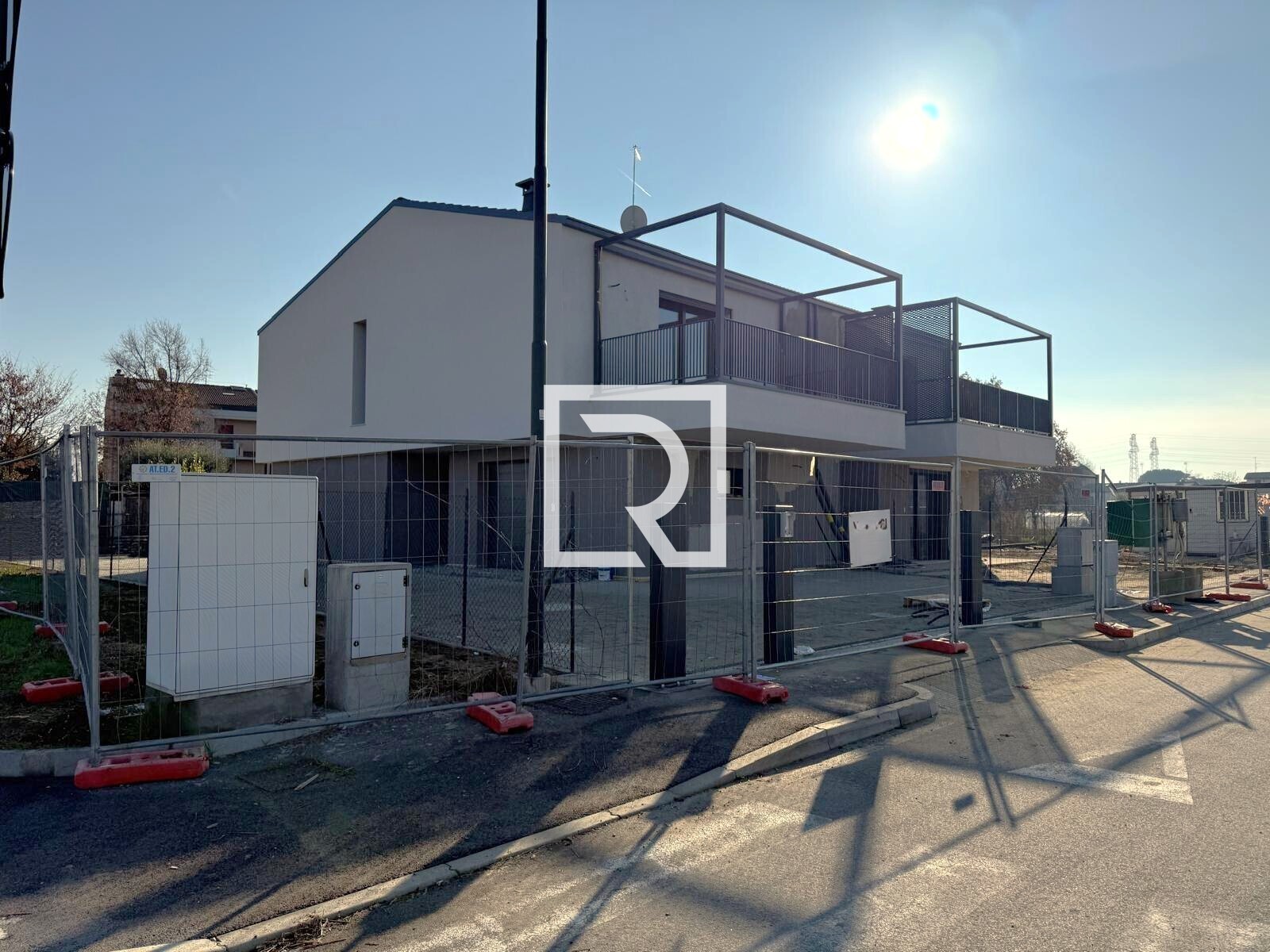 WhatsApp Image 2025-12-15 at 13.20.38 (1)