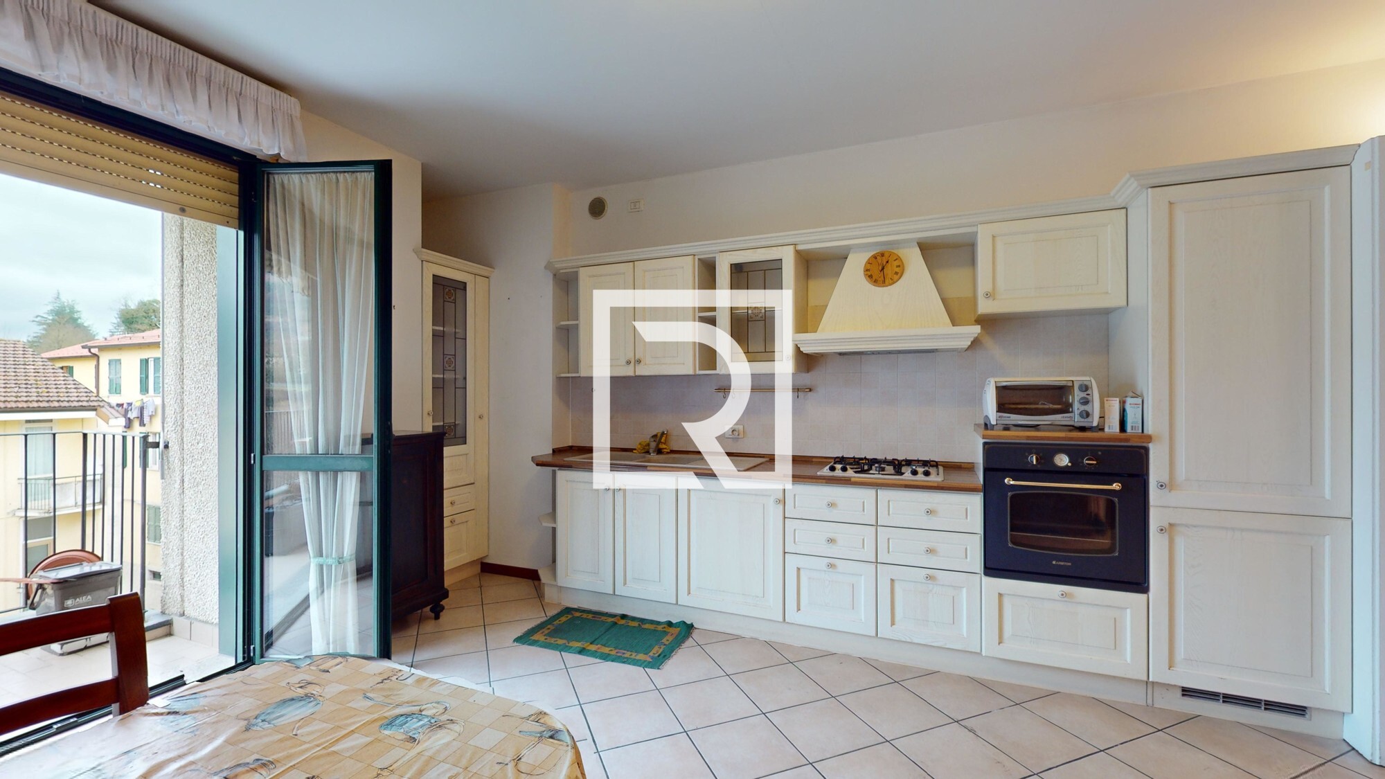 ROCCA-SAN-CASCIANO-TRILOCALE-PRONTO-CON-GARAGE-01152025_120242