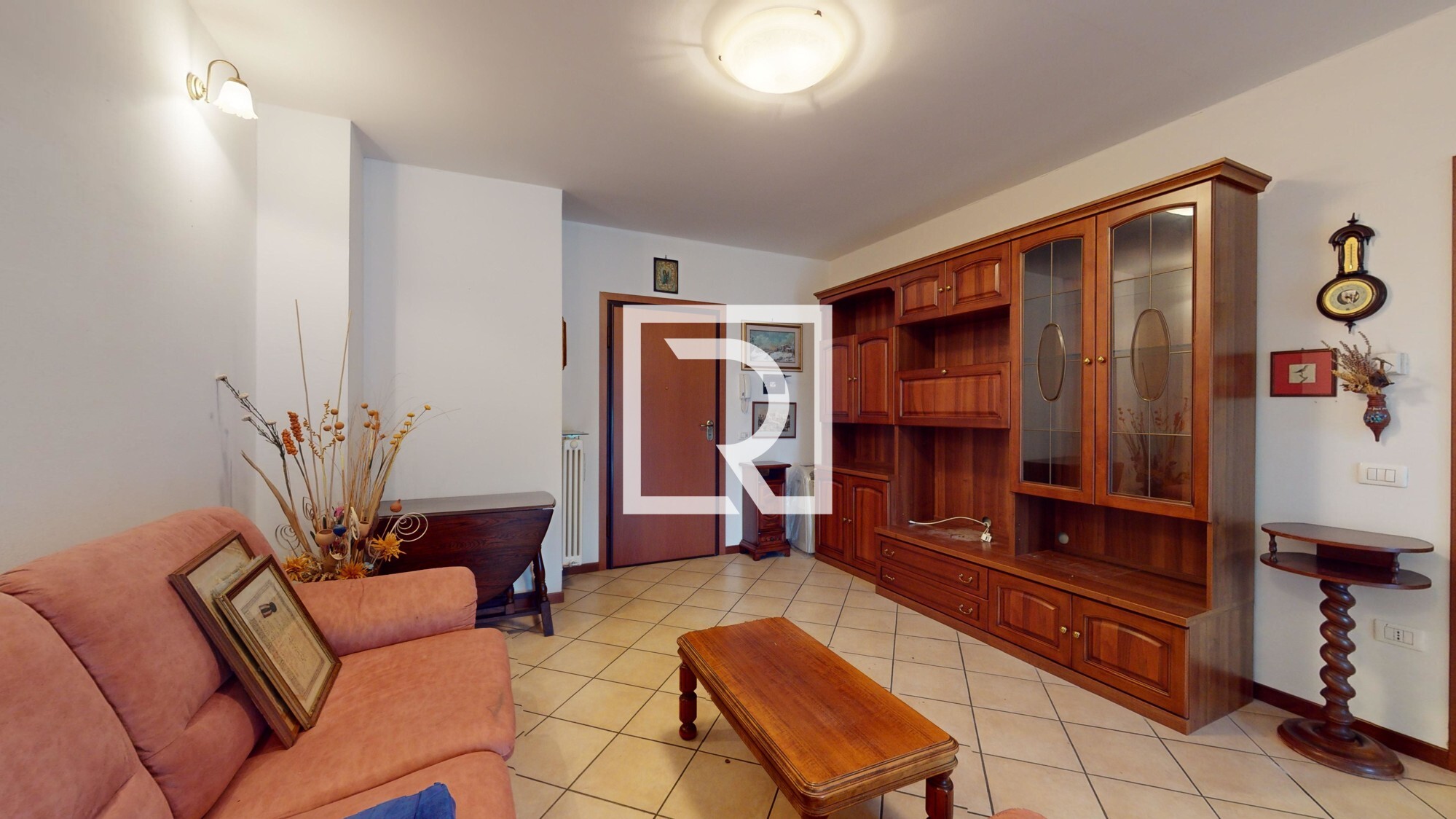 ROCCA-SAN-CASCIANO-TRILOCALE-PRONTO-CON-GARAGE-03052024_120058