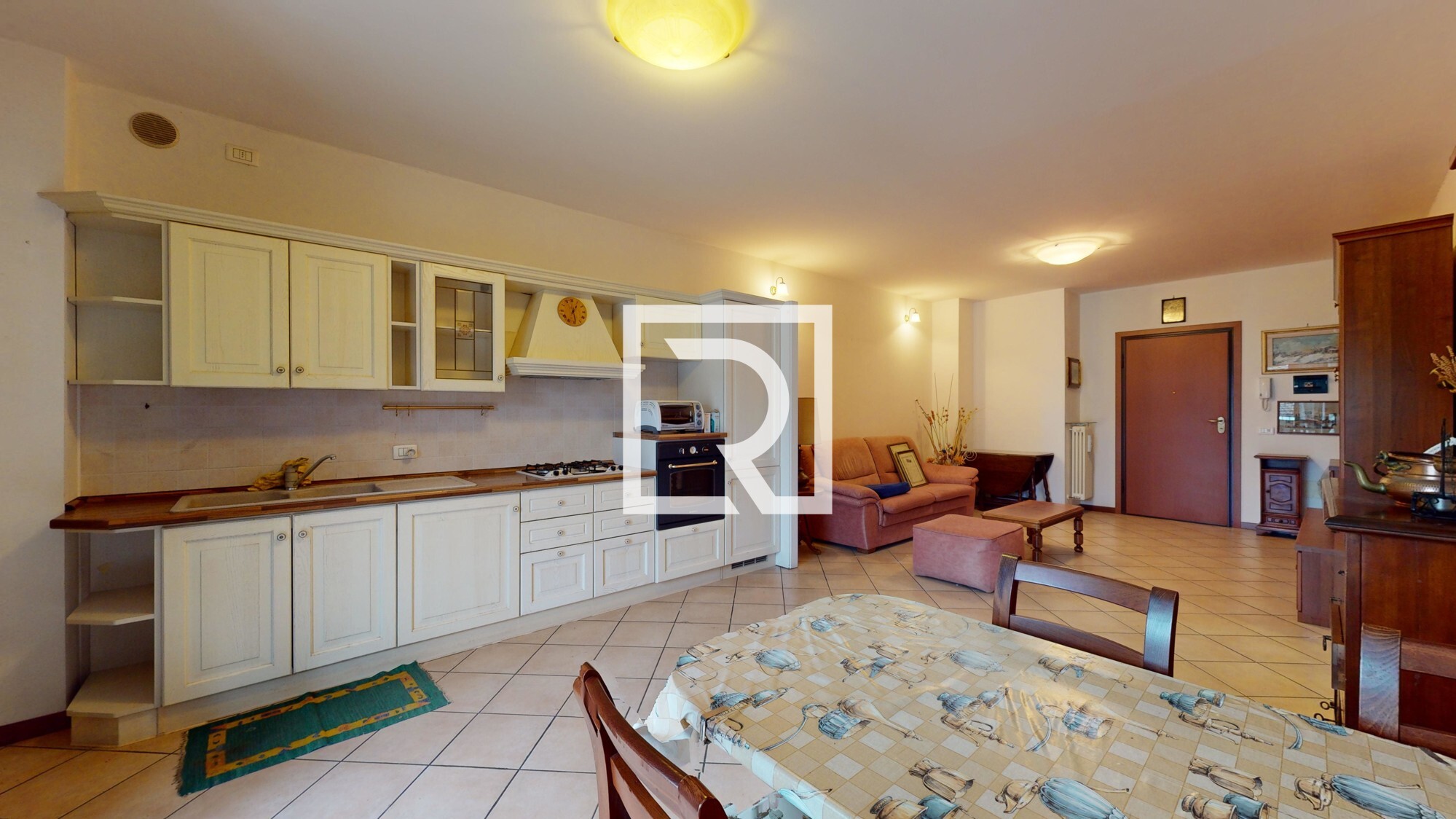ROCCA-SAN-CASCIANO-TRILOCALE-PRONTO-CON-GARAGE-03052024_120157