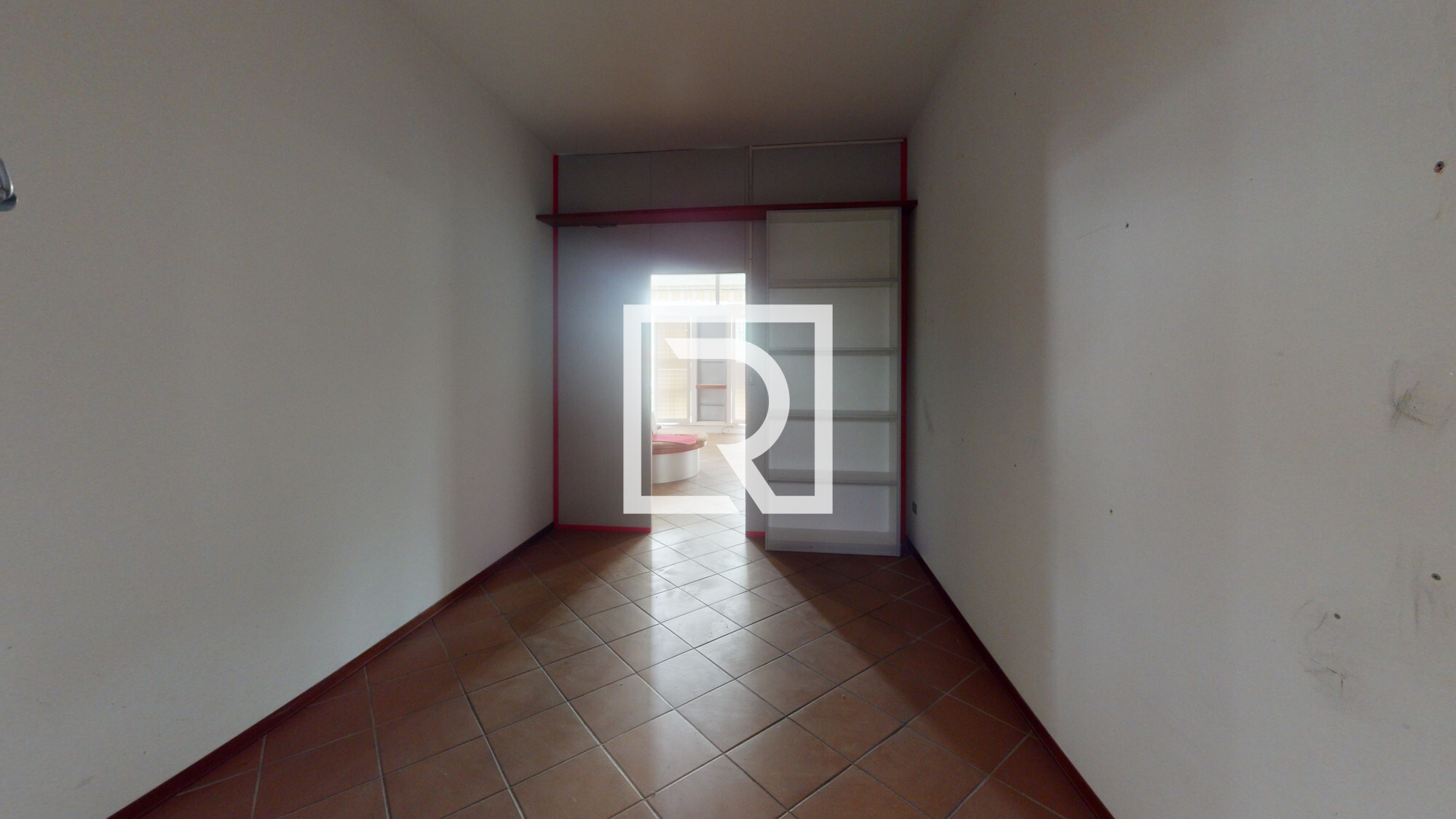 Locale-commerciale-su-viale-Marconi-Bedroom