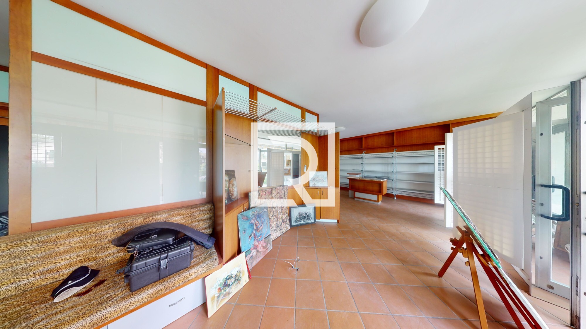 Locale-commerciale-su-viale-Marconi-04112024_183616