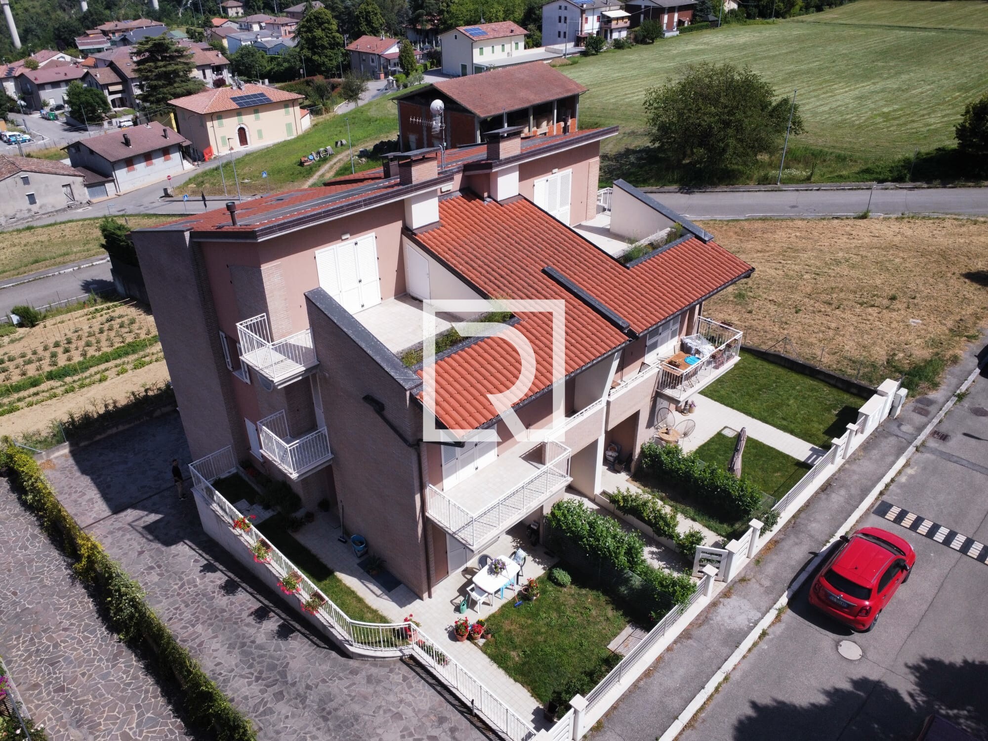 Immagine WhatsApp 2024-06-18 ore 17.06.51_1fd3f968