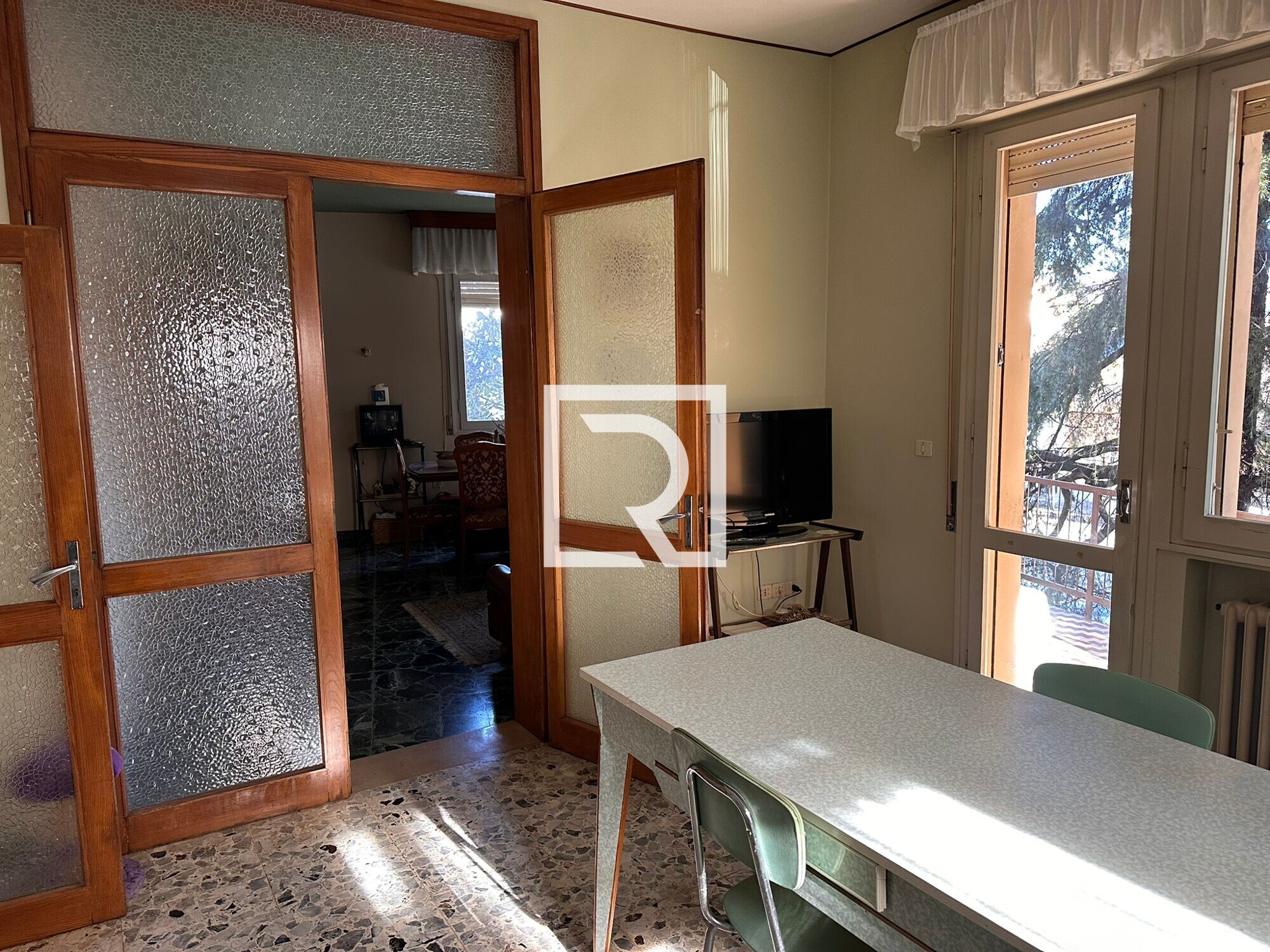 f592eb24-2804-4e2c-b12d-4fd6456820da