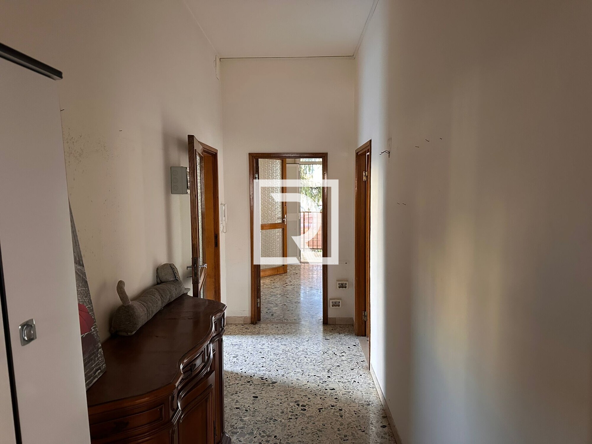 d674a476-7f86-48a4-8641-55a6d741e2f0