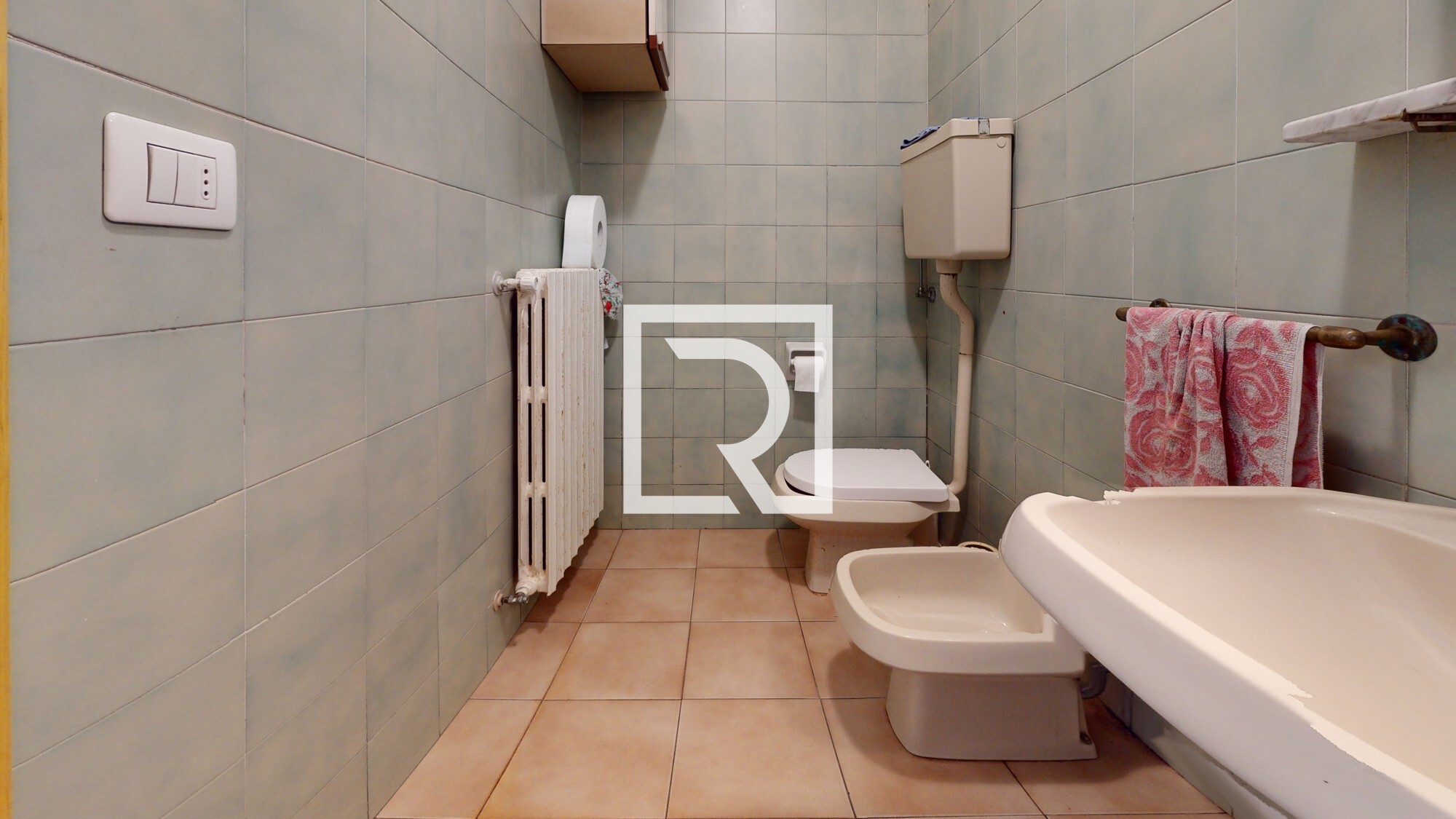 Bathroom (4)