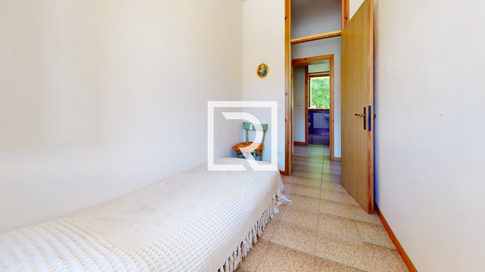 Bedroom (5)