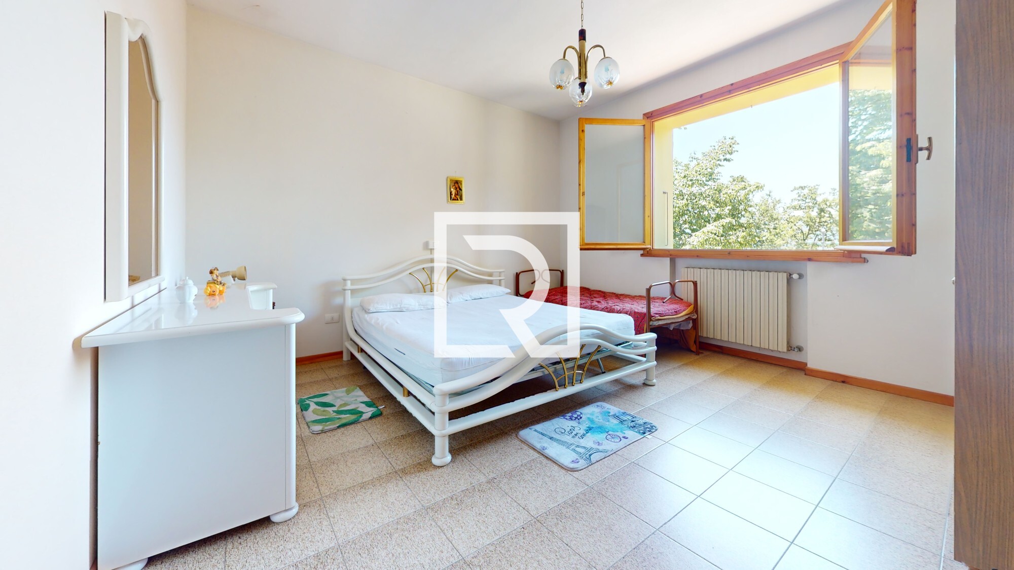 Bedroom (6)