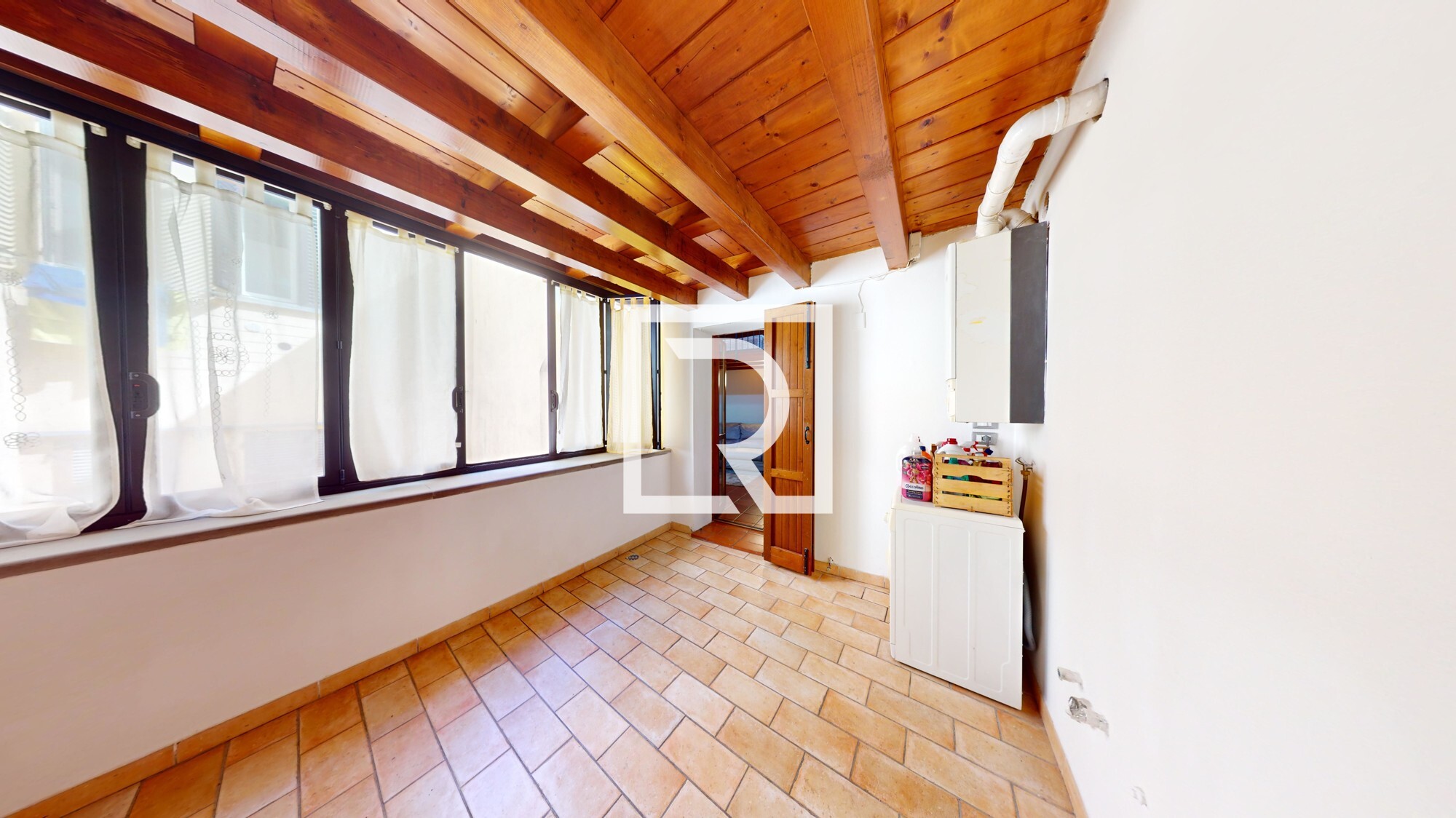 appartamento-trilocale-in-centro-08232024_180852