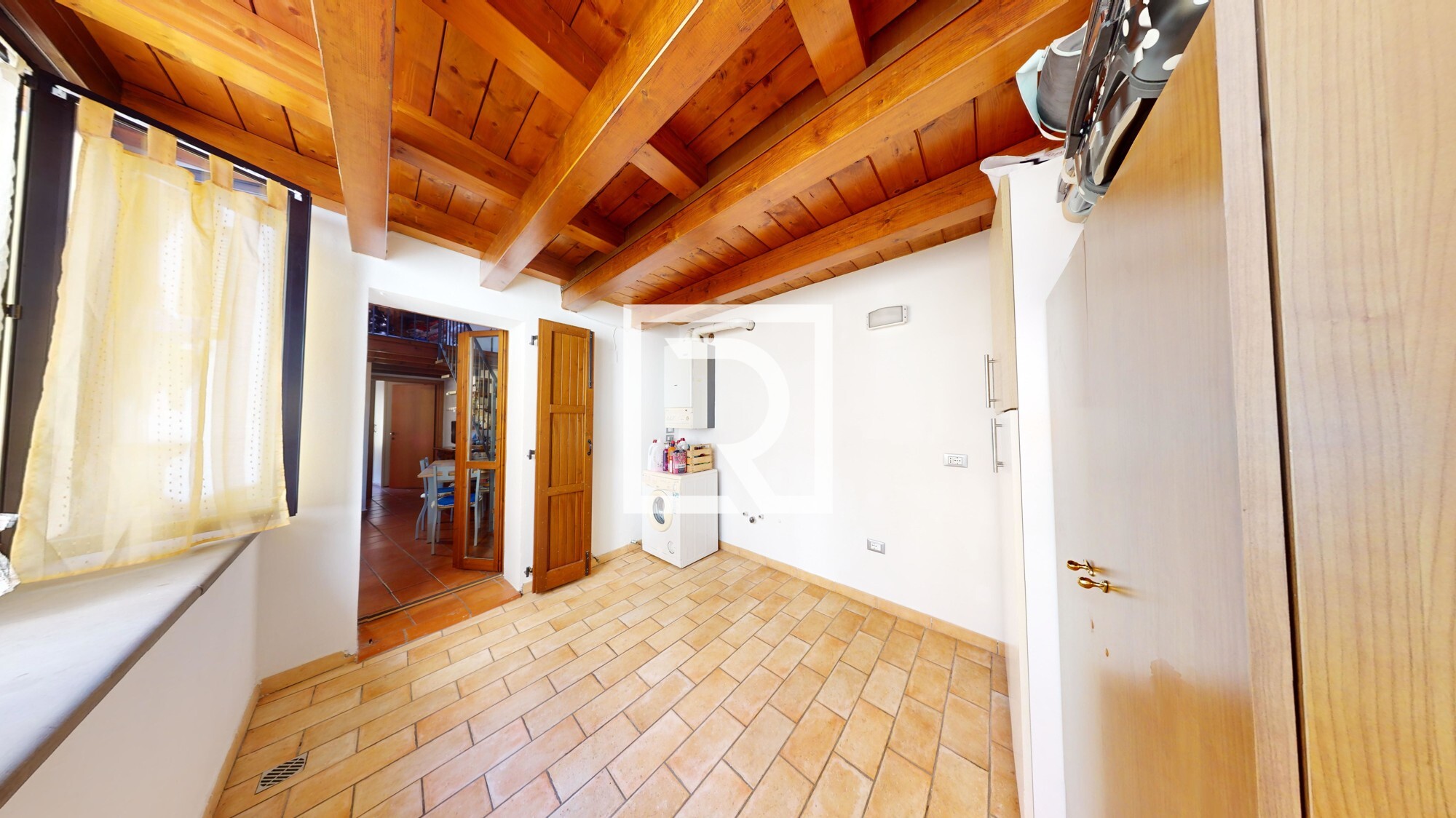appartamento-trilocale-in-centro-08232024_180759