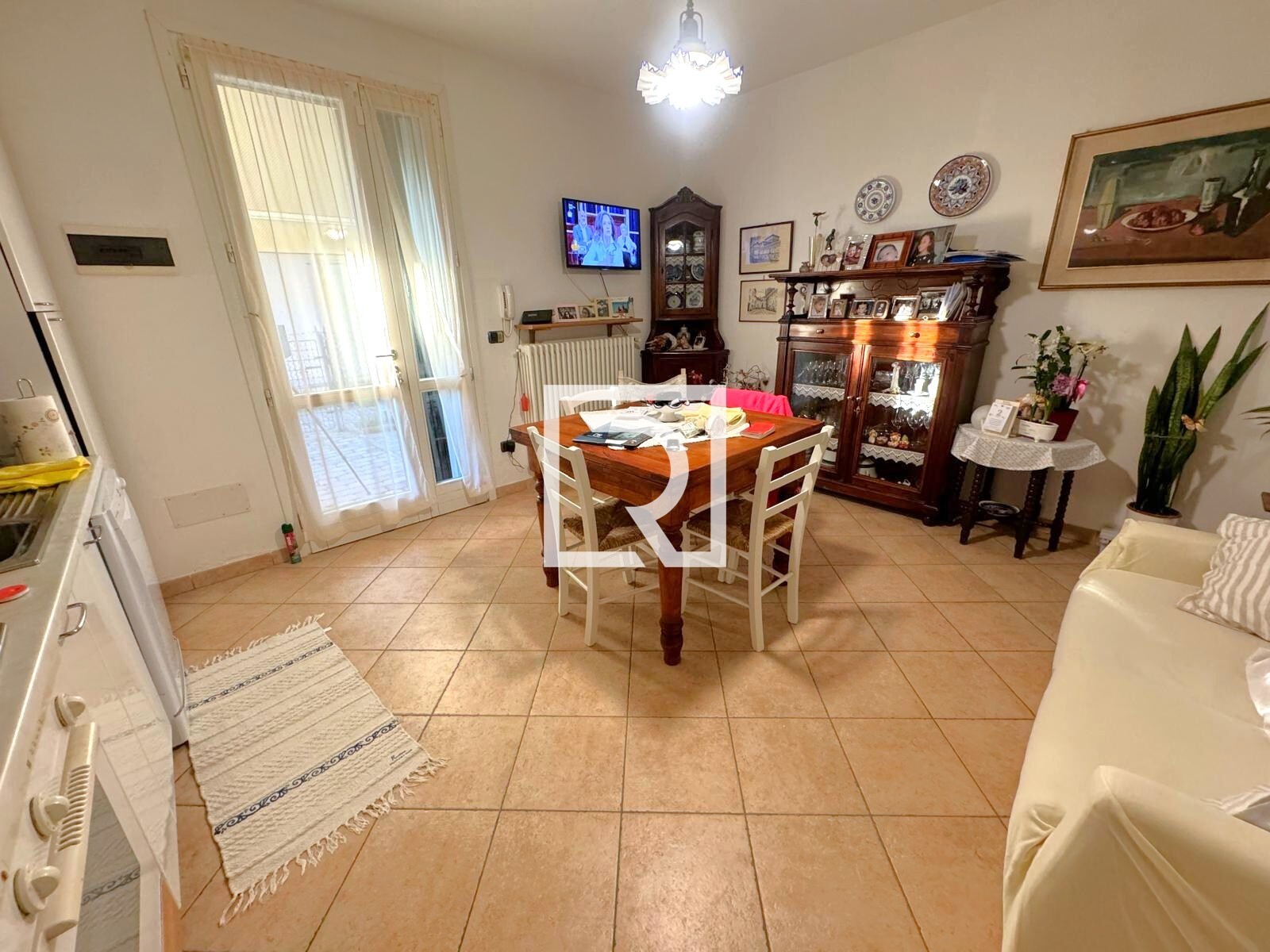 WhatsApp Image 2025-03-03 at 18.03.39 (2)