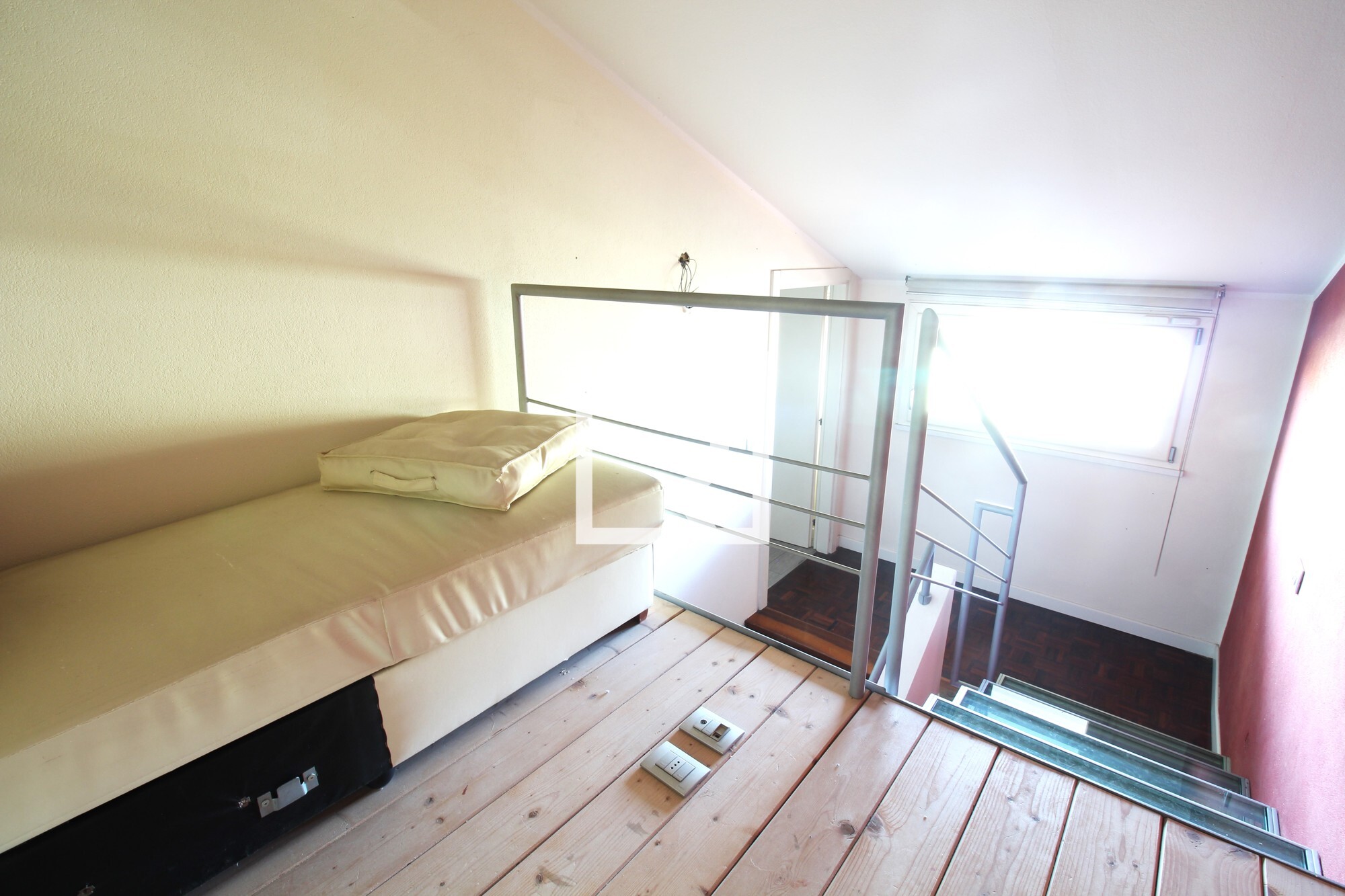 LOFT
