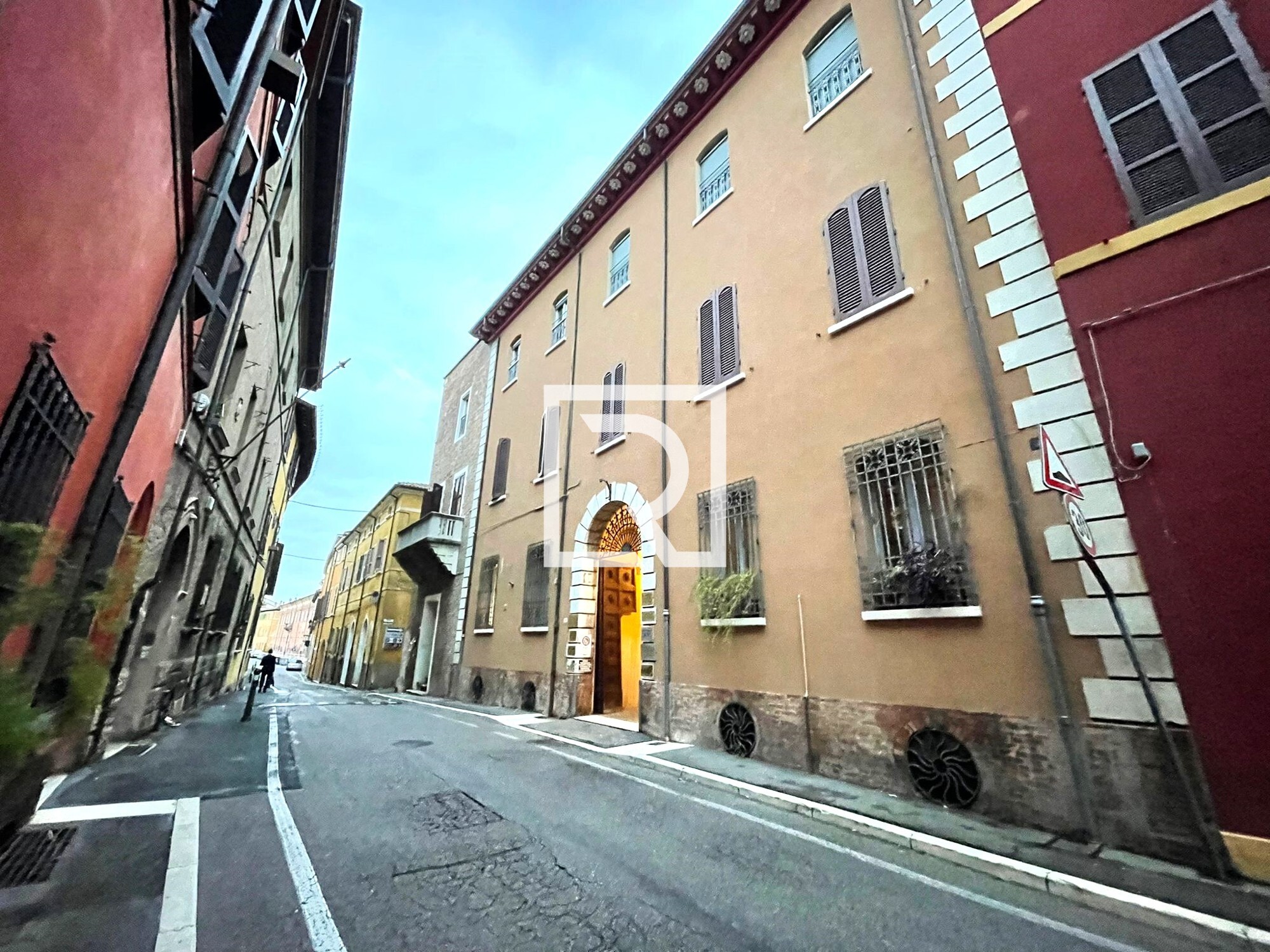 WhatsApp Image 2024-10-23 at 13.26.53