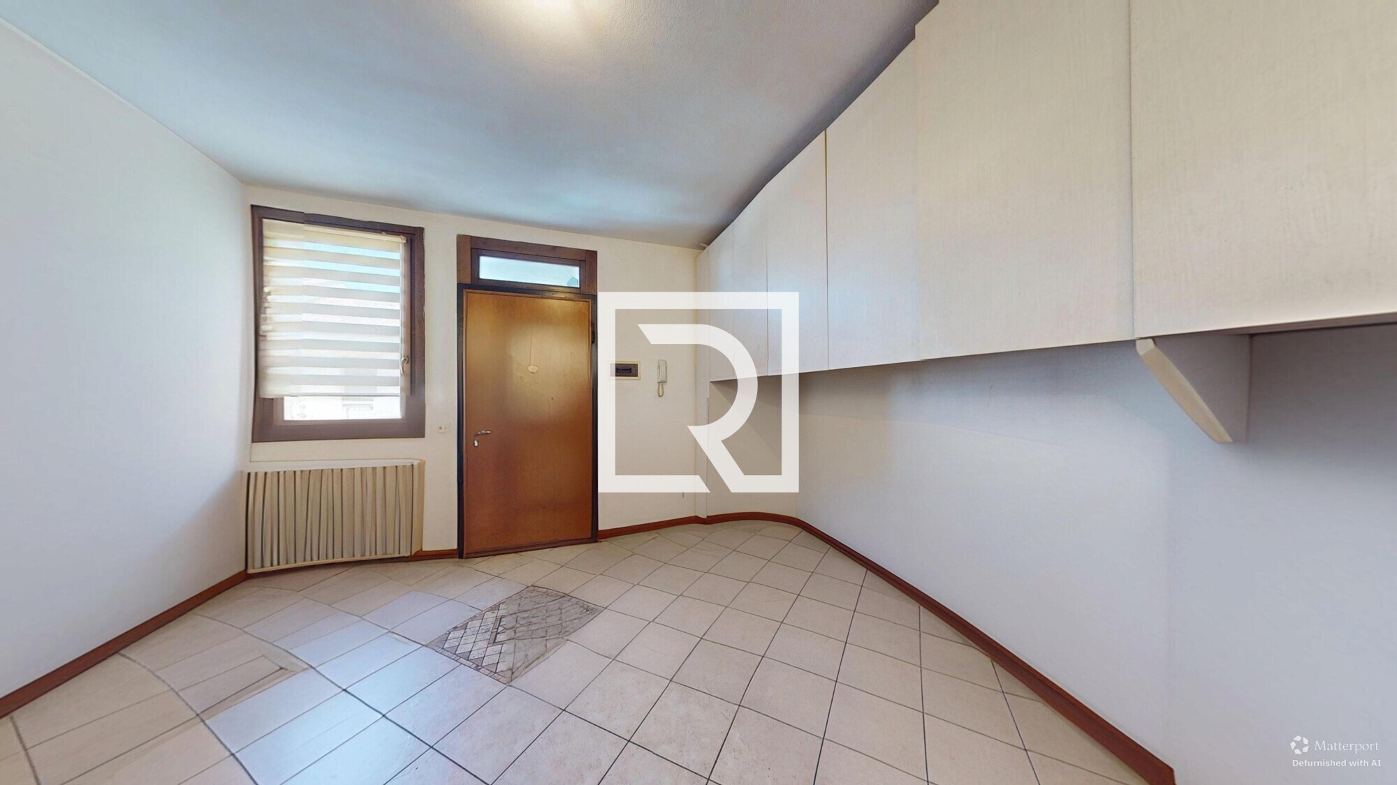 TRILOCALE-ZONA-VICOLI-05212026_161614_defurnished