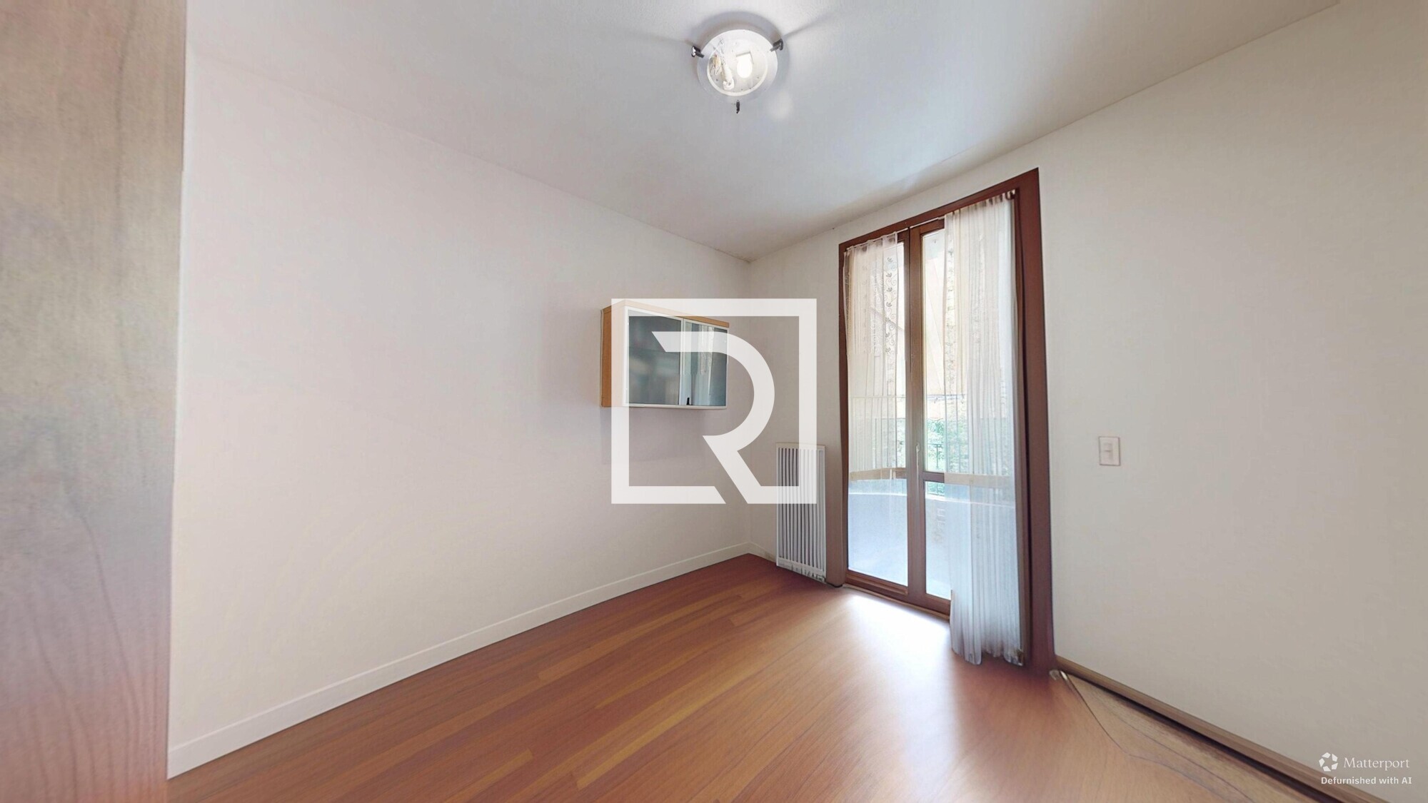 TRILOCALE-ZONA-VICOLI-05212026_161636_defurnished