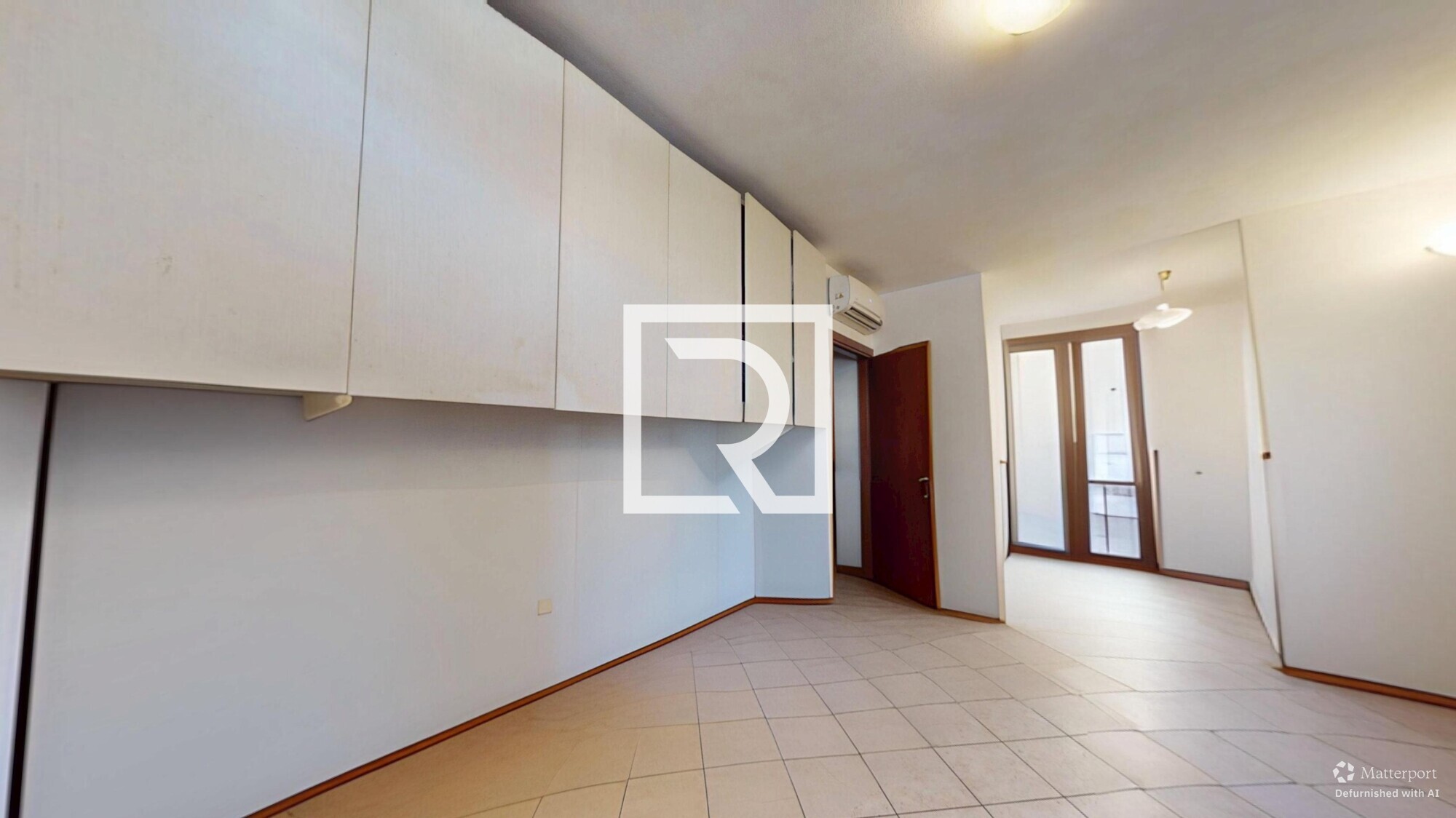 TRILOCALE-ZONA-VICOLI-05212026_161511_defurnished