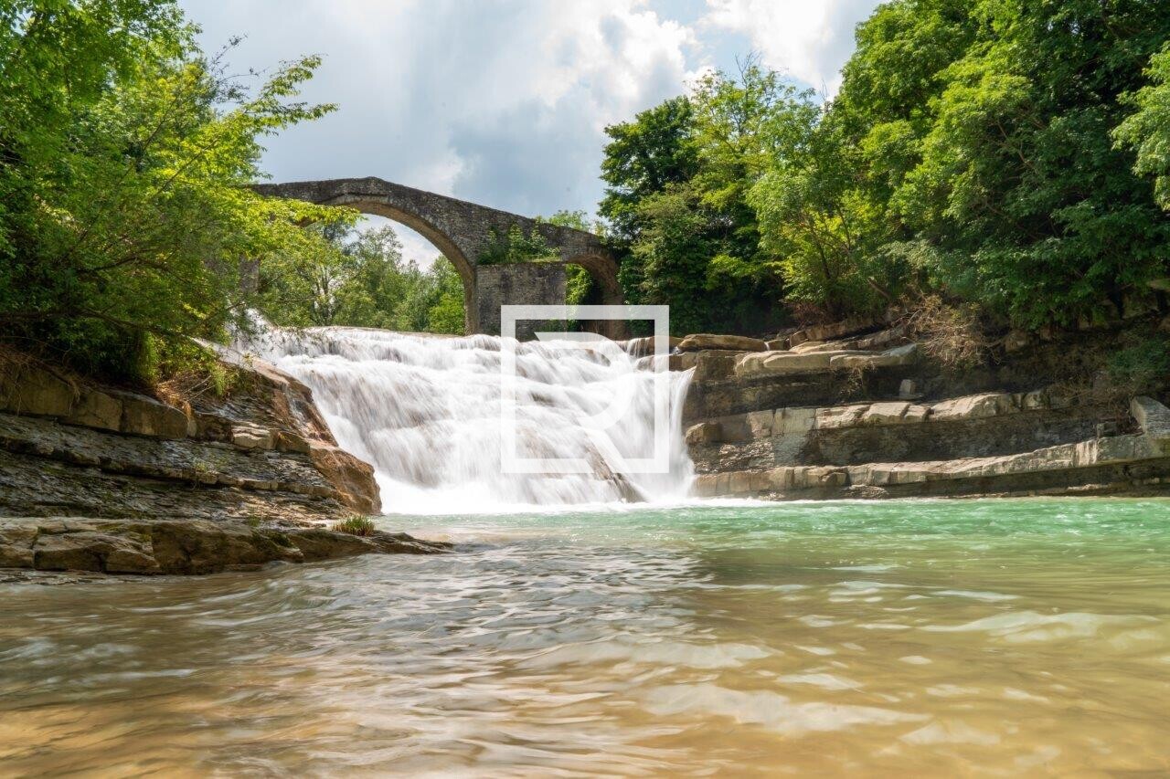 cascate della brusia 1.jpg