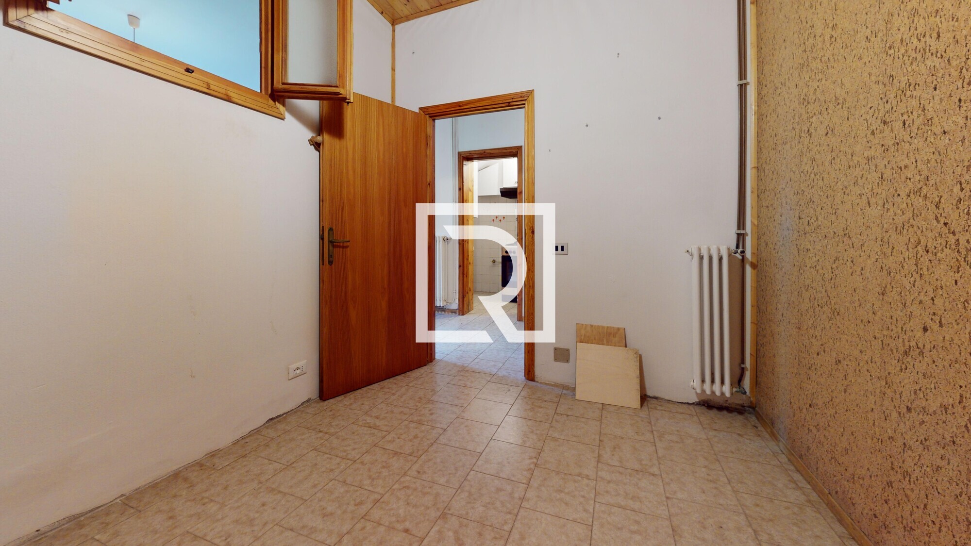 TRILOCALE-CON-GIARDINO-A-MONTE-BUSCA--Bedroom