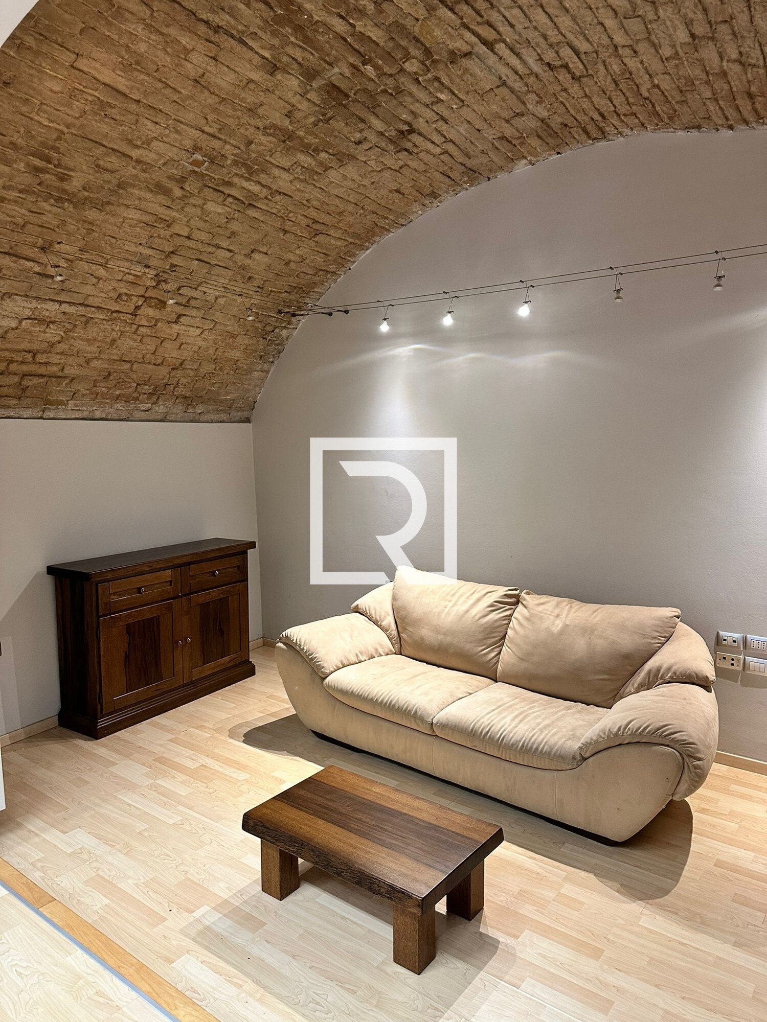 Salotto B