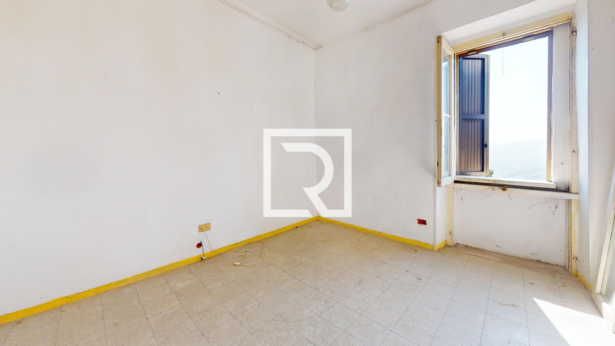Via-Roma-Bedroom 5