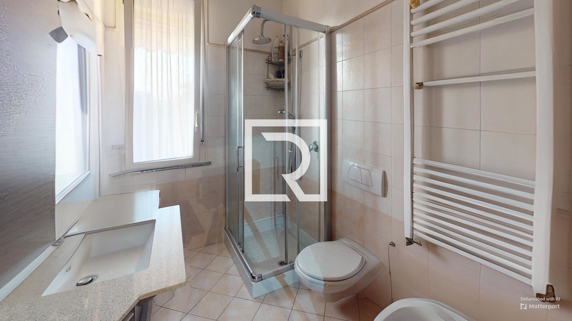 Trilocale-Villafranca-Bathroom-Defurnished