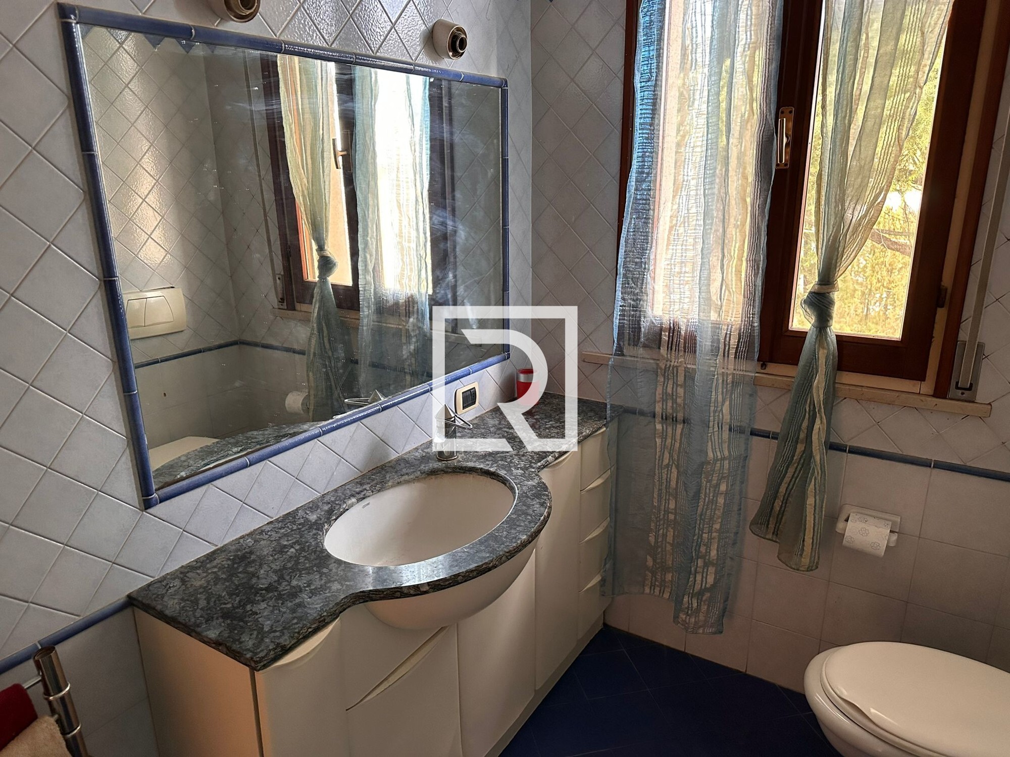 3d03d3ac-f415-47d4-8e06-bc7078d0b41a