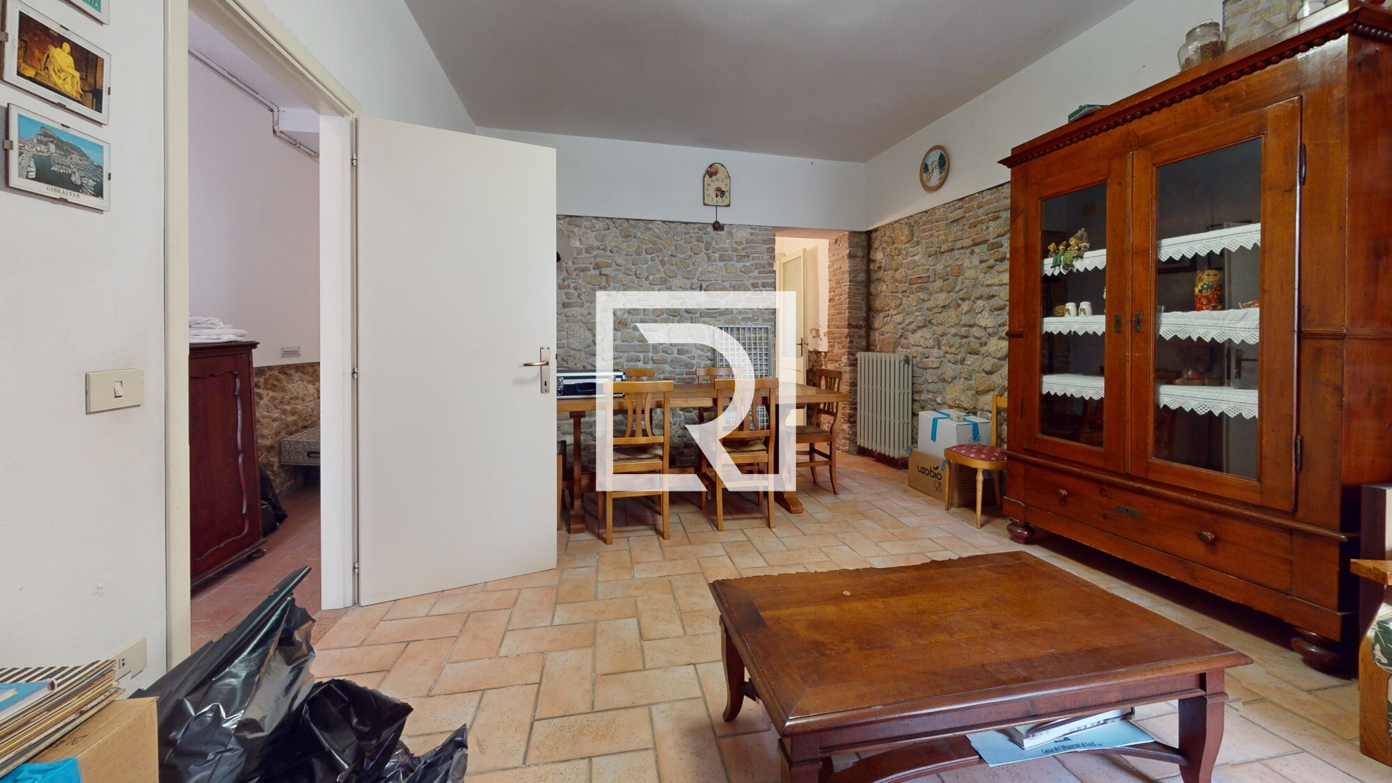 Living Room (5)