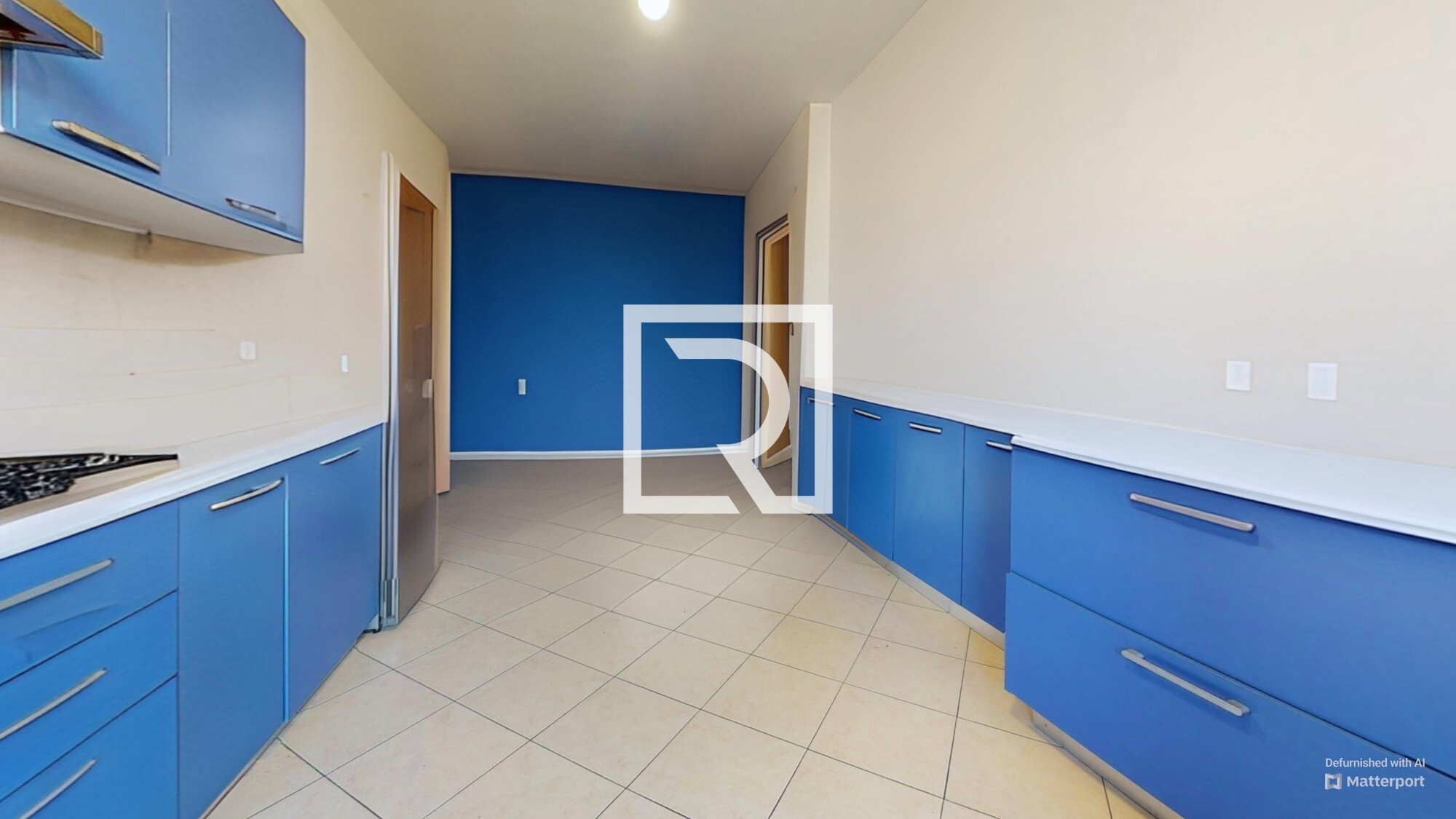 Kitchen-Defurnished