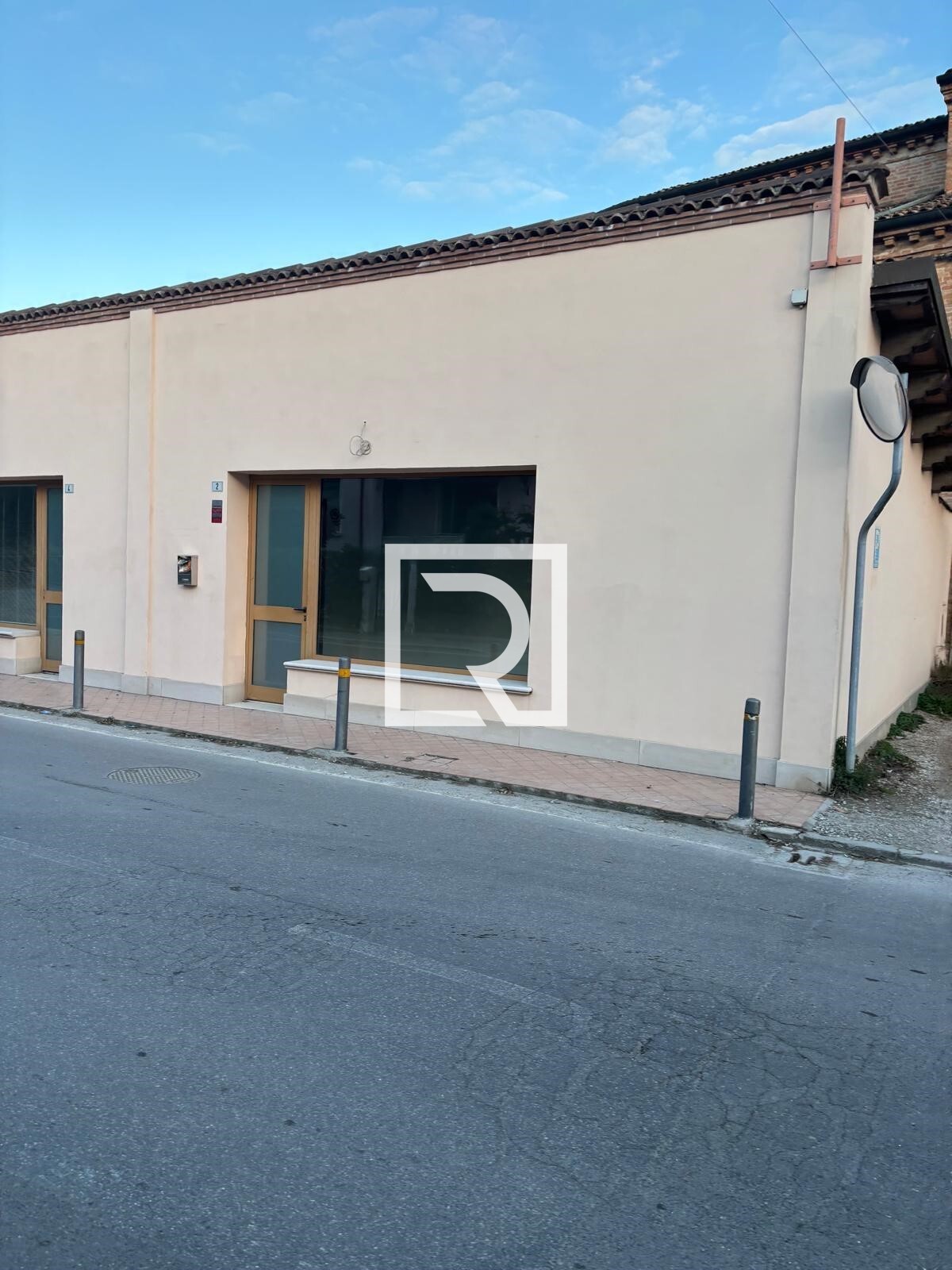 ESTERNO