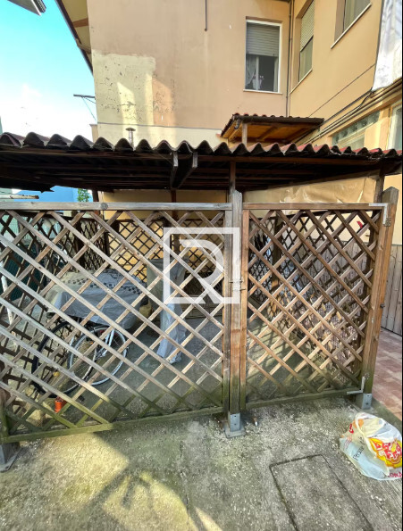 GAZEBO PER BICI