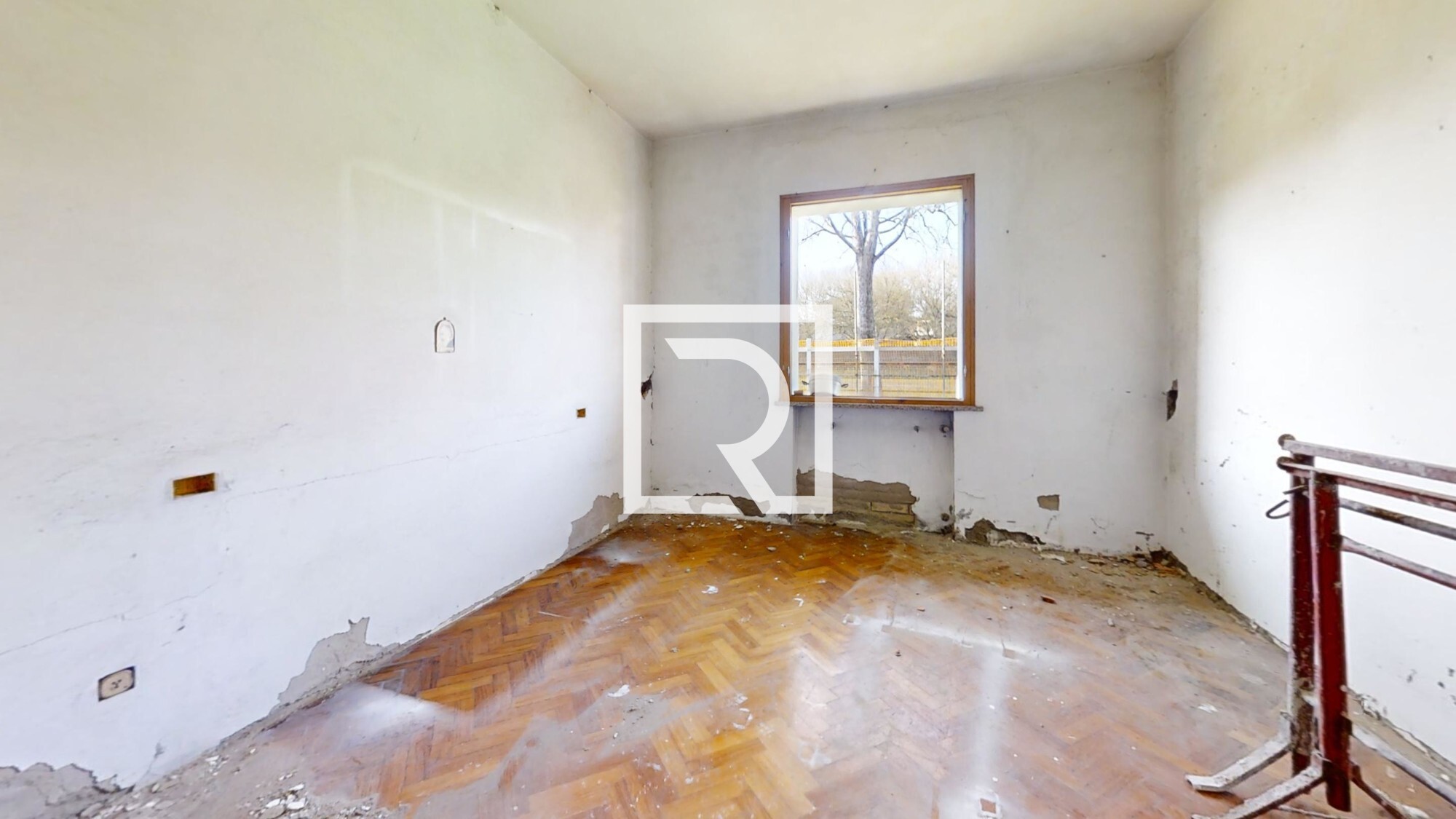 APPARTAMENTO-PIANO-TERRA-CON-GIARDINO--Other