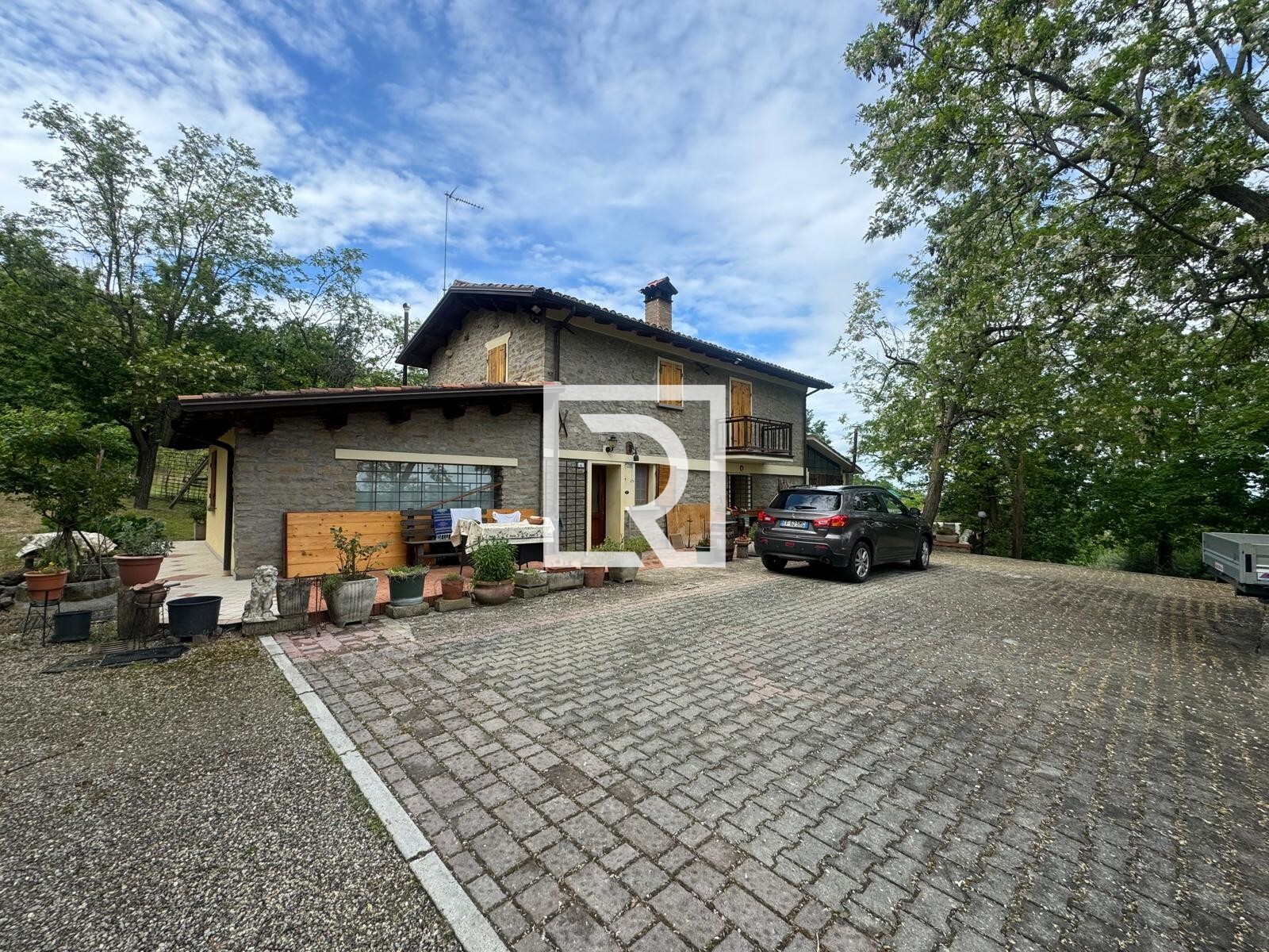 WhatsApp Image 2025-05-12 at 09.26.21