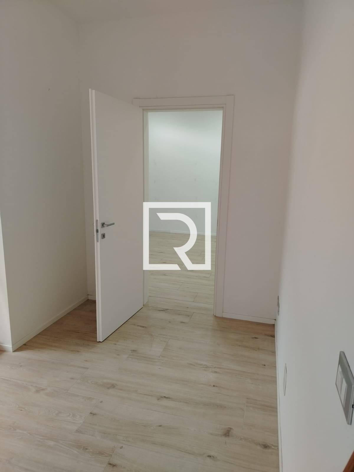 PORTA COMUNICANTE