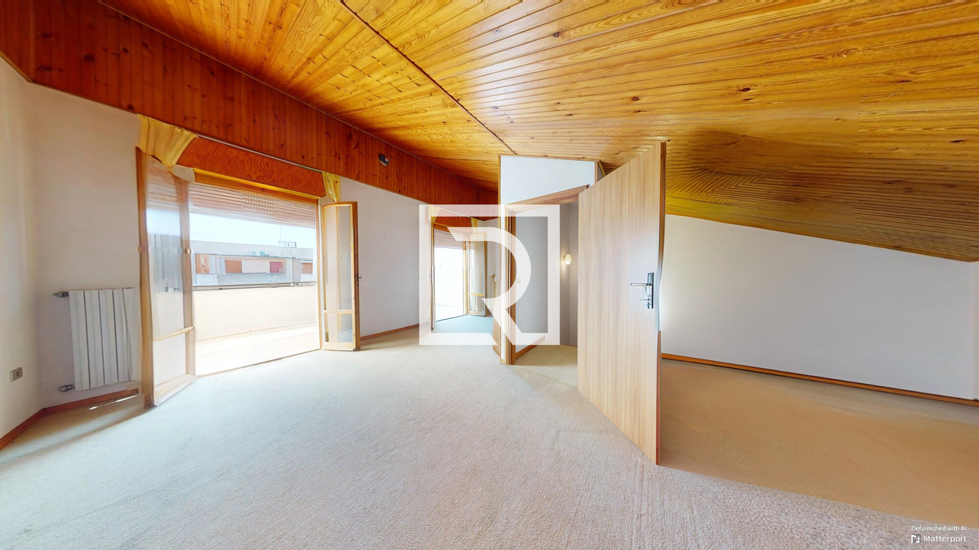 Loft_defurnished