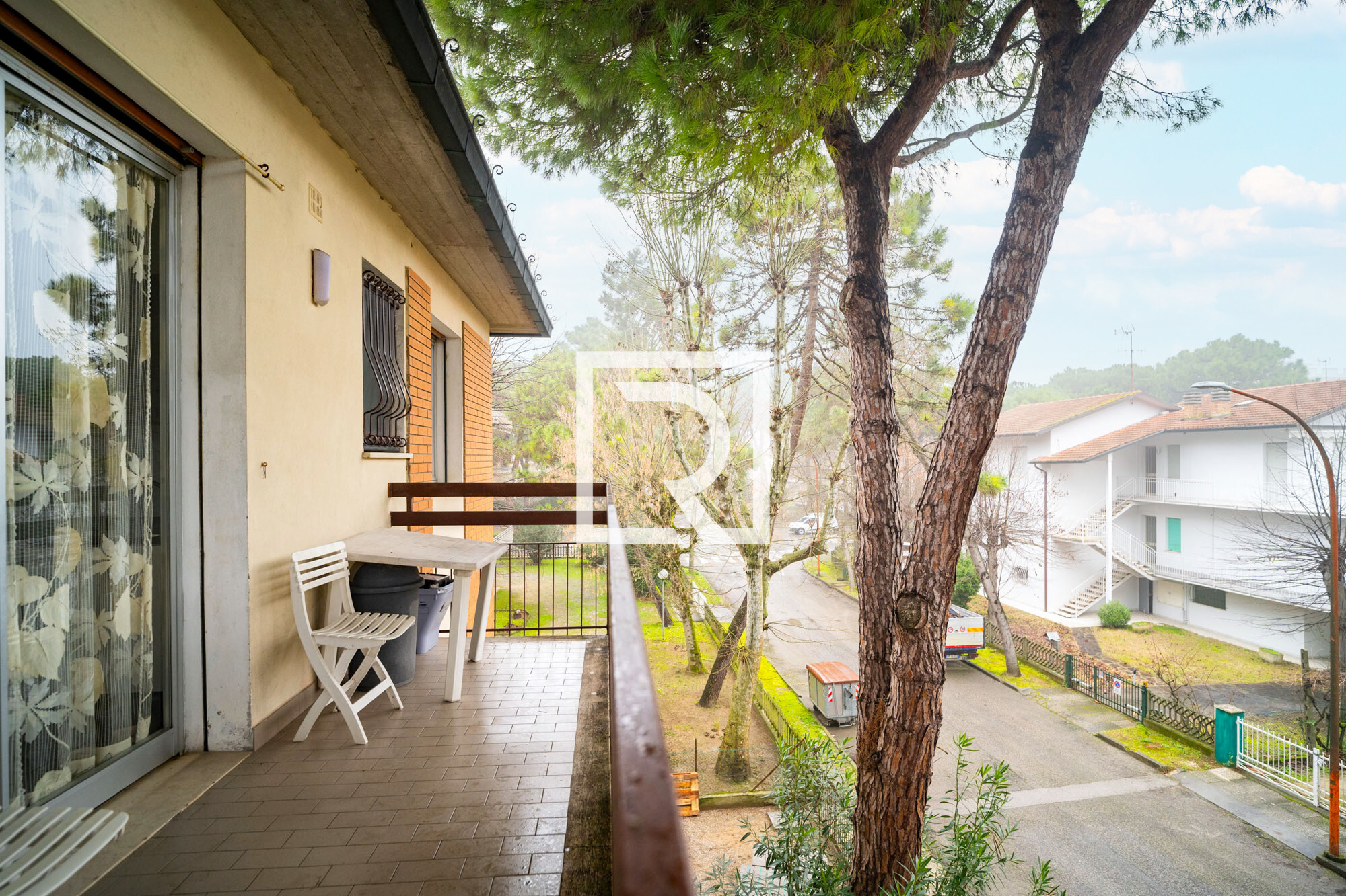 TERRAZZO (2)