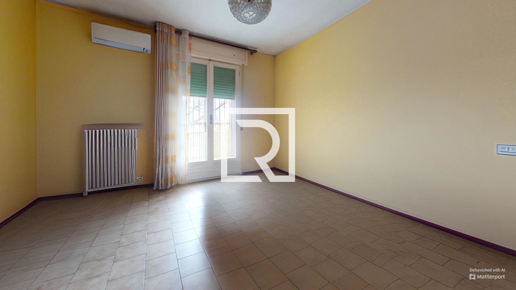 Via-Del-Canale-153-Bedroom-Defurnished 3