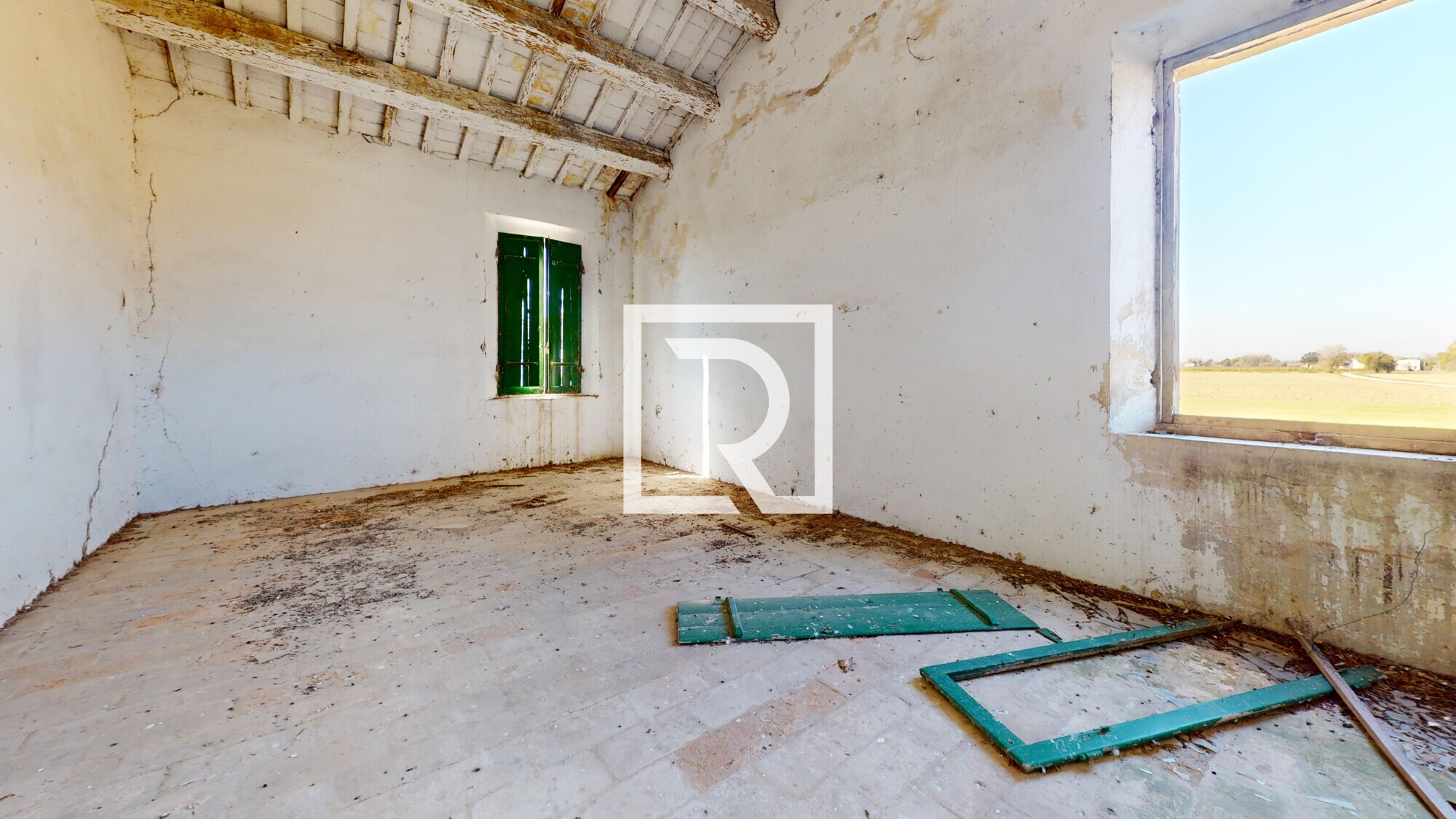 RUSTICO-CON-TERRENO-PRIVATO-Bedroom 4