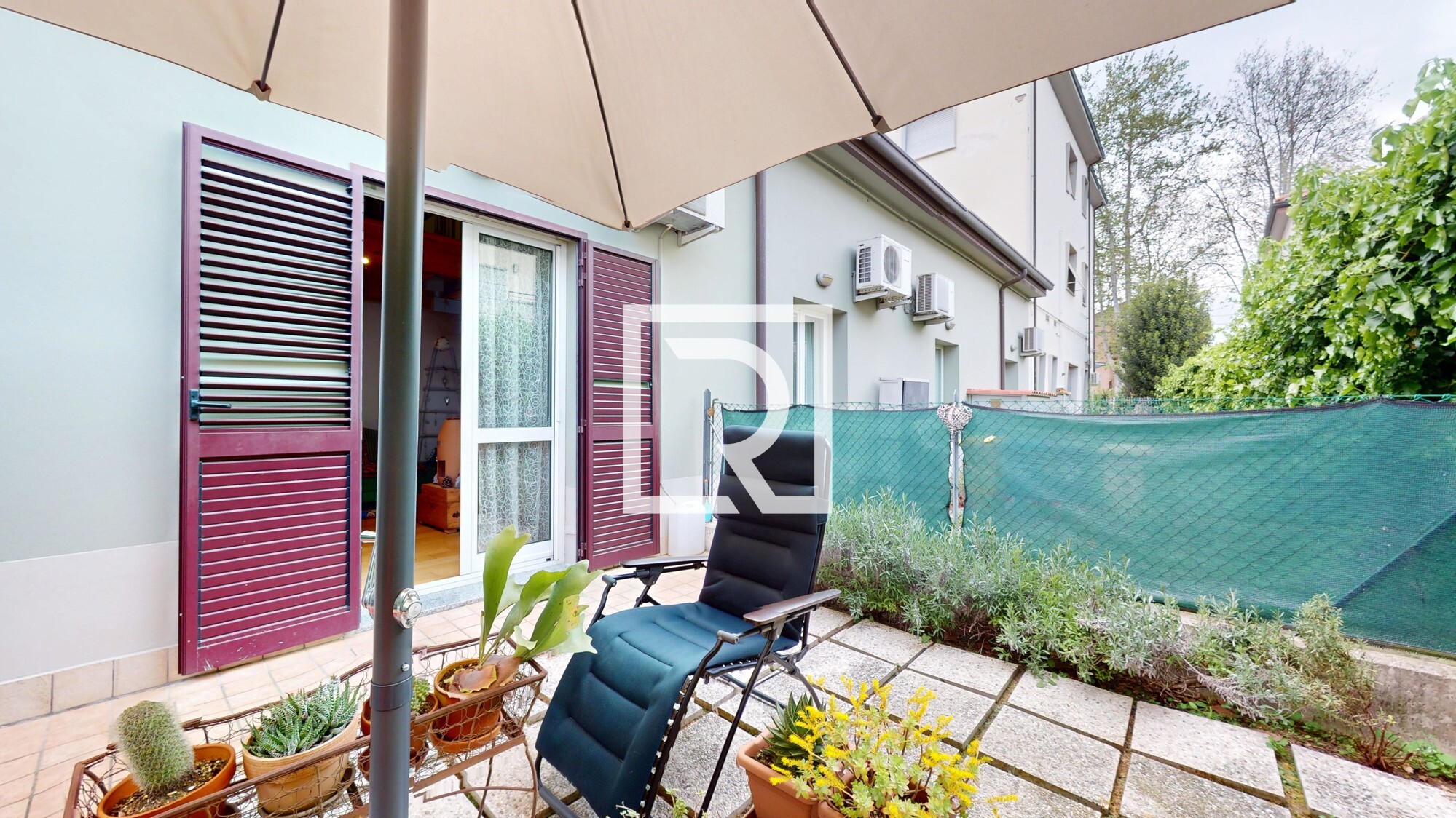 MONOLOCALE-SOPPALCATO-CON-GIARDINO-04232025_174800