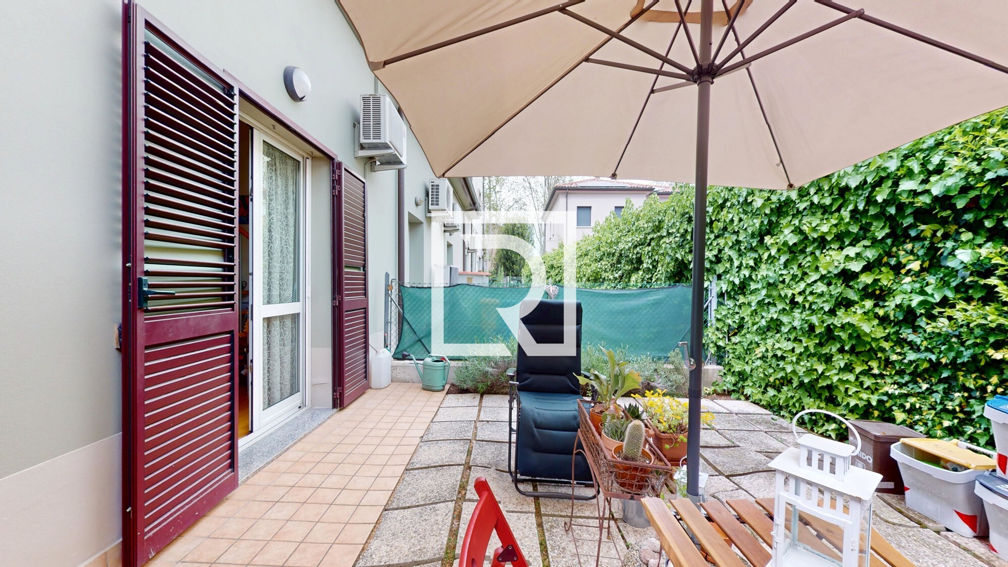 MONOLOCALE-SOPPALCATO-CON-GIARDINO-04232025_174738