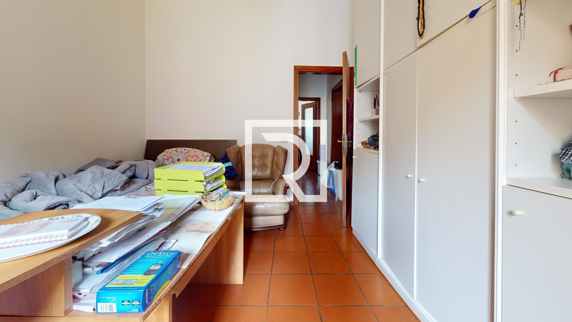 Quadrilocale-Via-Borghetto-Mozzo-2-Bedroom 1