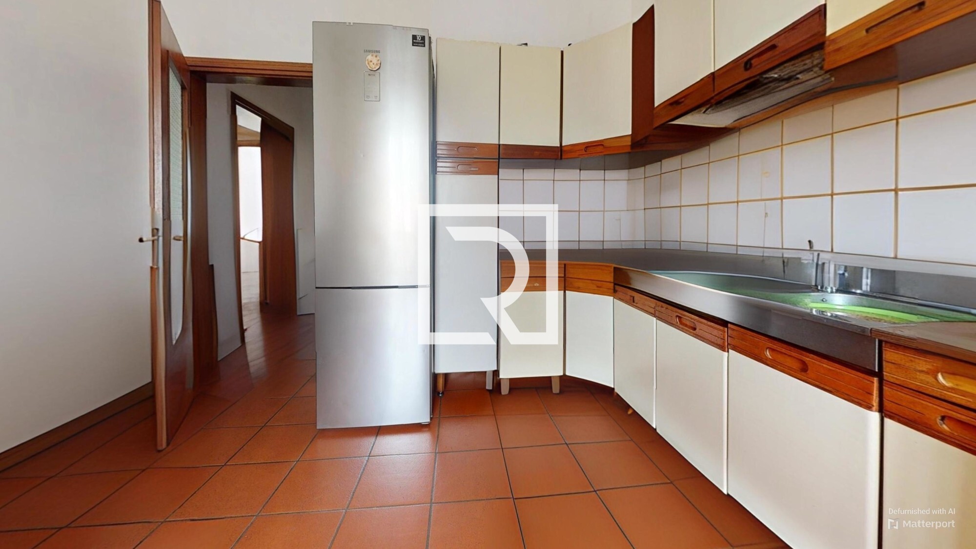 Quadrilocale-Via-Borghetto-Mozzo-2-Kitchen-Defurnished 1