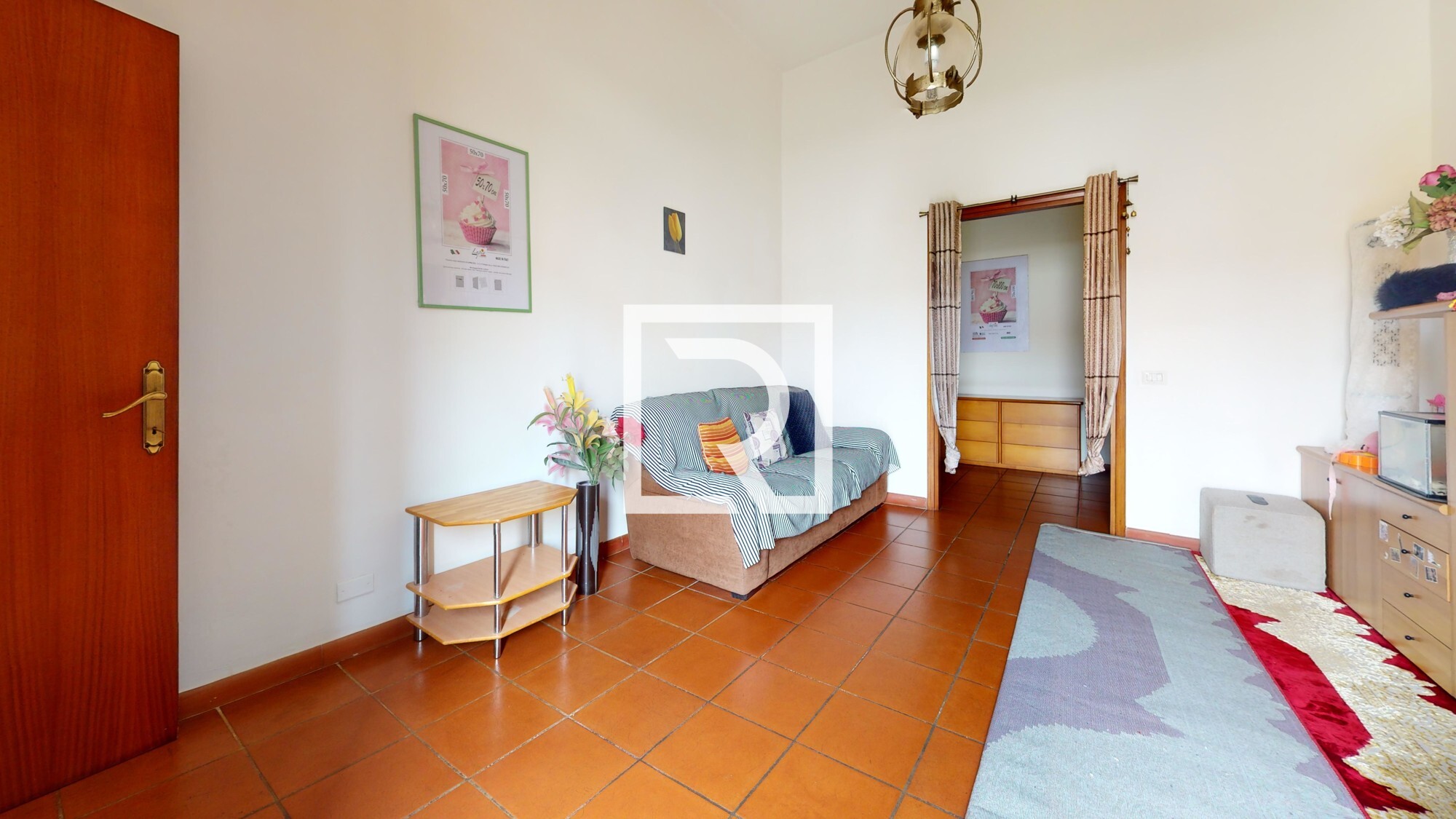 Quadrilocale-Via-Borghetto-Mozzo-2-Living-Room 1