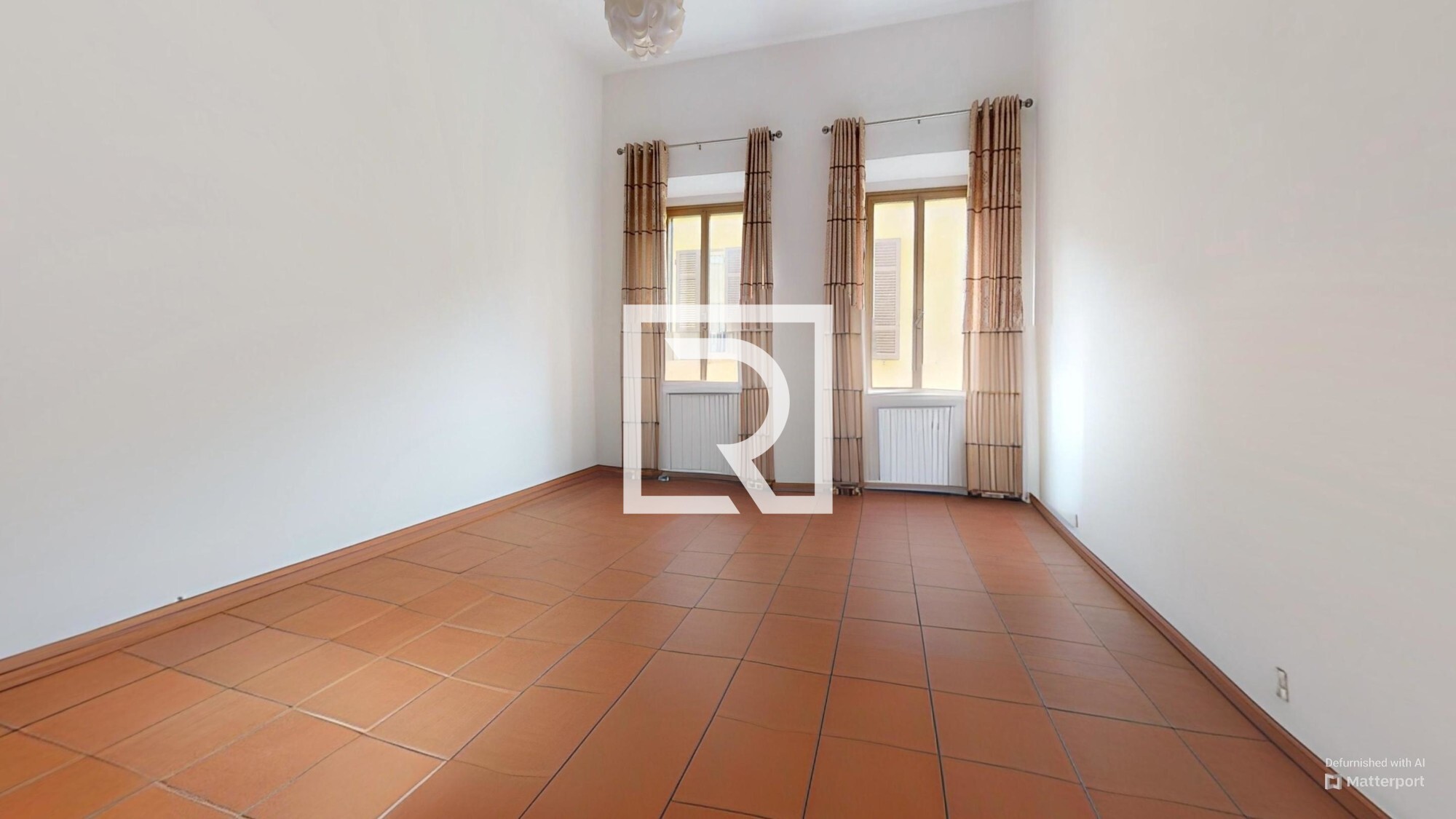 Quadrilocale-Via-Borghetto-Mozzo-2-Bedroom-Defurnished 2
