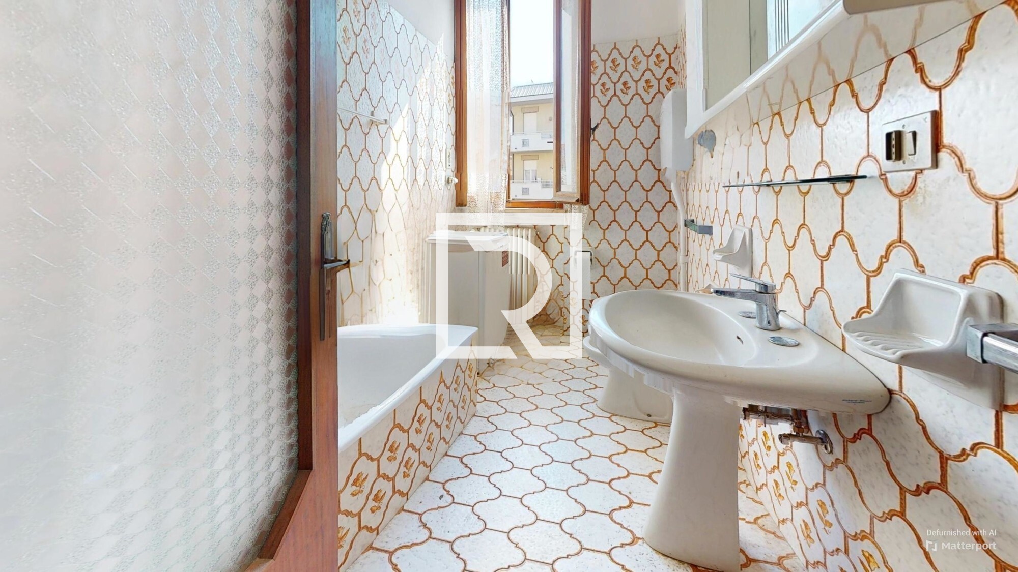 Trilocale-Bathroom-Defurnished