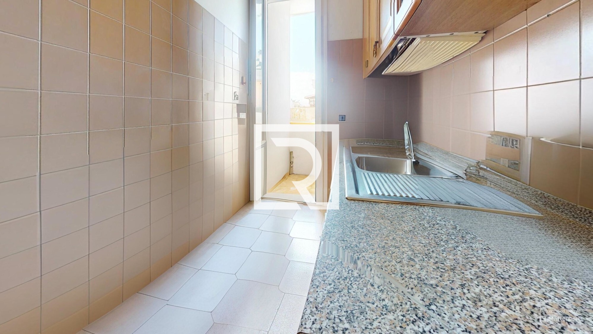 Via-Somalia-47c-Kitchen-Defurnished